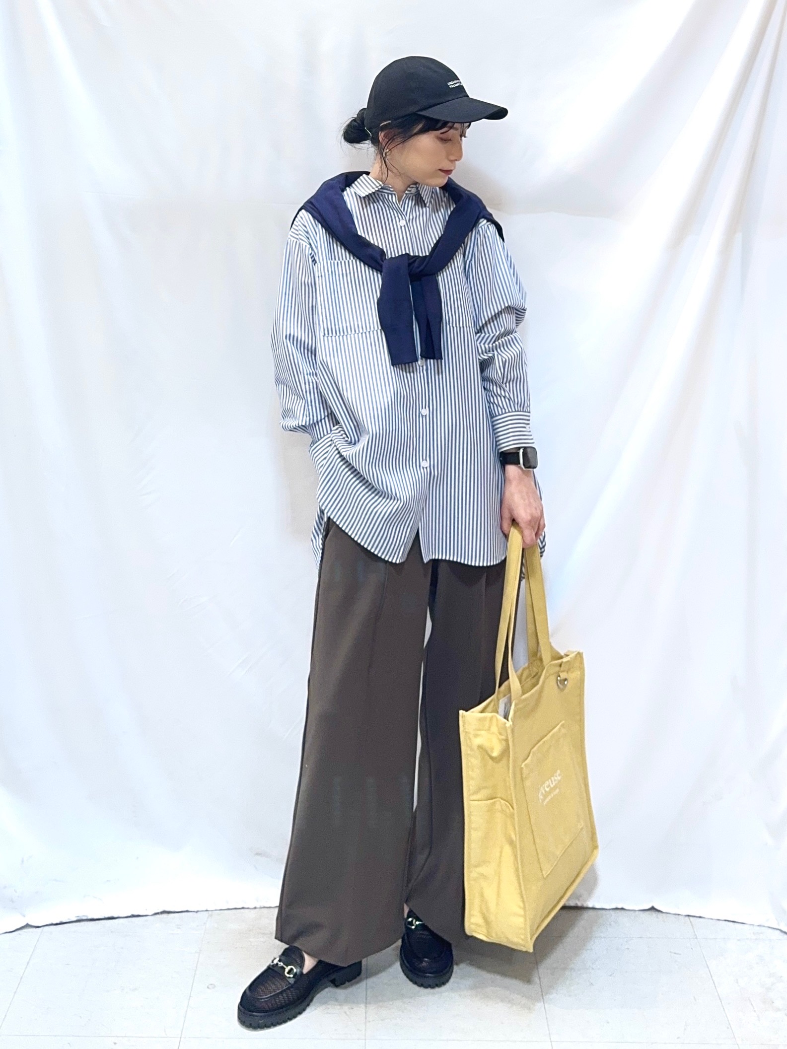 𝐇𝐢𝐫𝐨𝐦𝐢さんの「SHOO･LA･RUE｜メッシュローファー」を使ったコーディネート