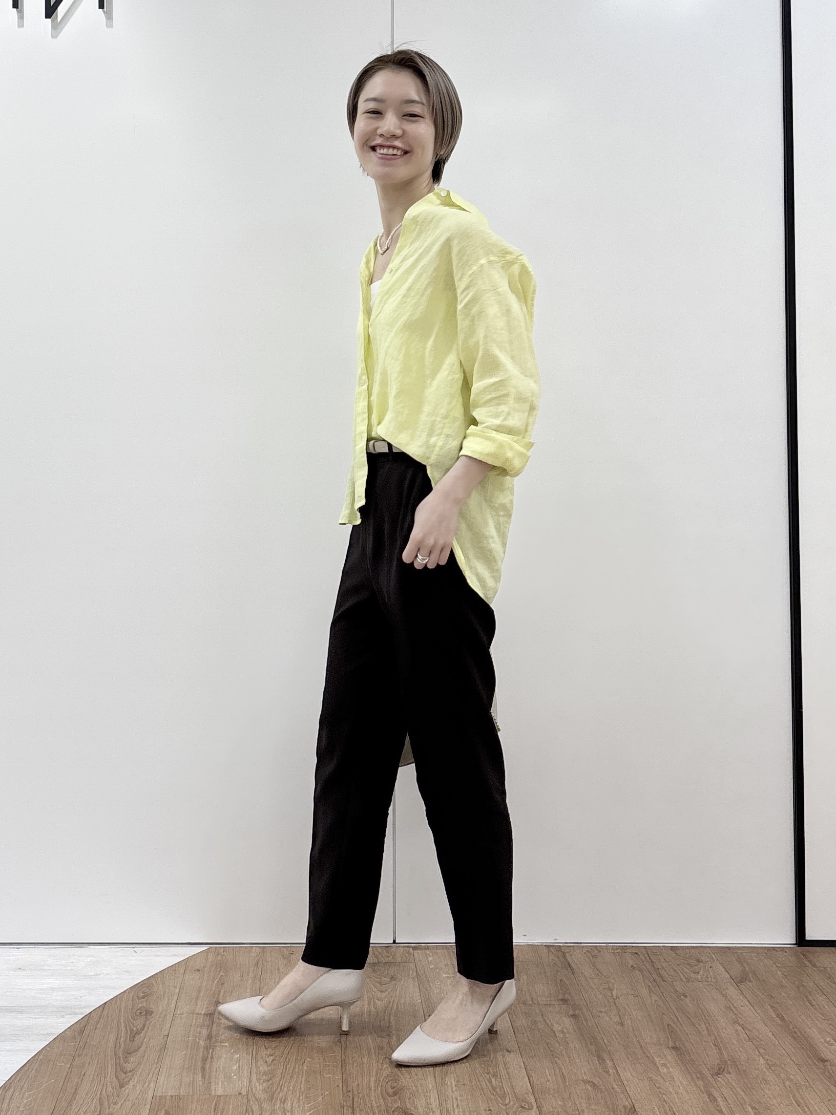 kanaeさんの「INDIVI｜【接触冷感／2WAY】カシュクールリネンシャツ」を使ったコーディネート