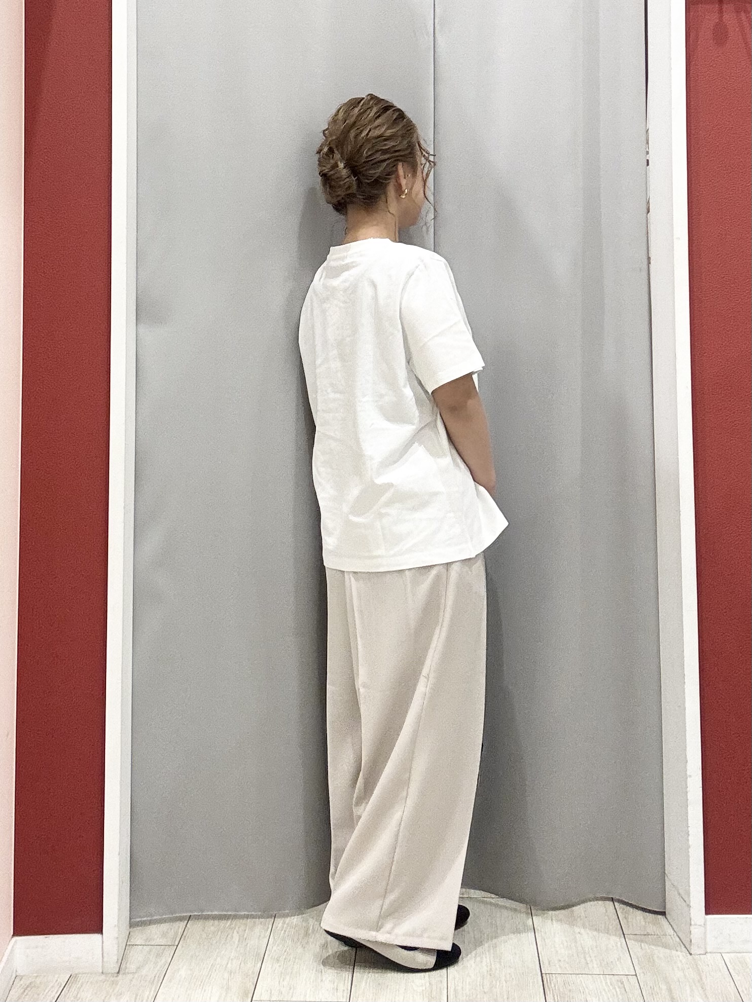 shioさんの「SHOO･LA･RUE｜【S-LL/プチプラ/柄が選べる】上品プリントTシャツ」を使ったコーディネート