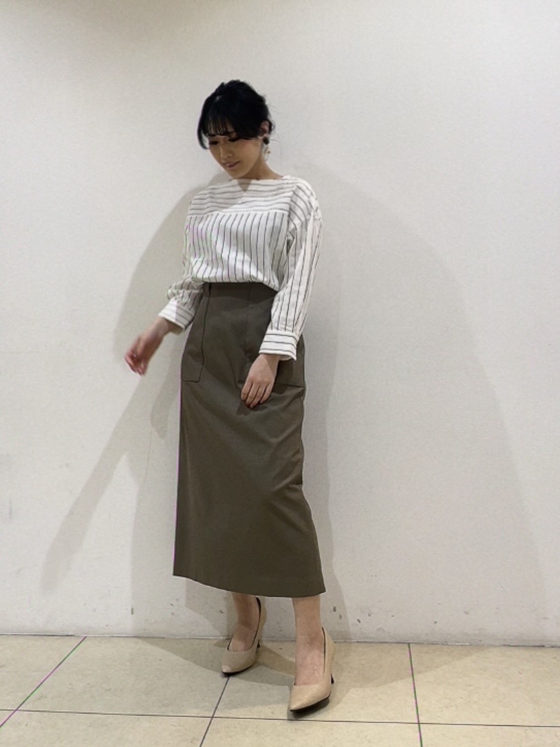 watanabeさんの「UNTITLED｜◆【洗える/6分袖】ボートネックブラウス」を使ったコーディネート