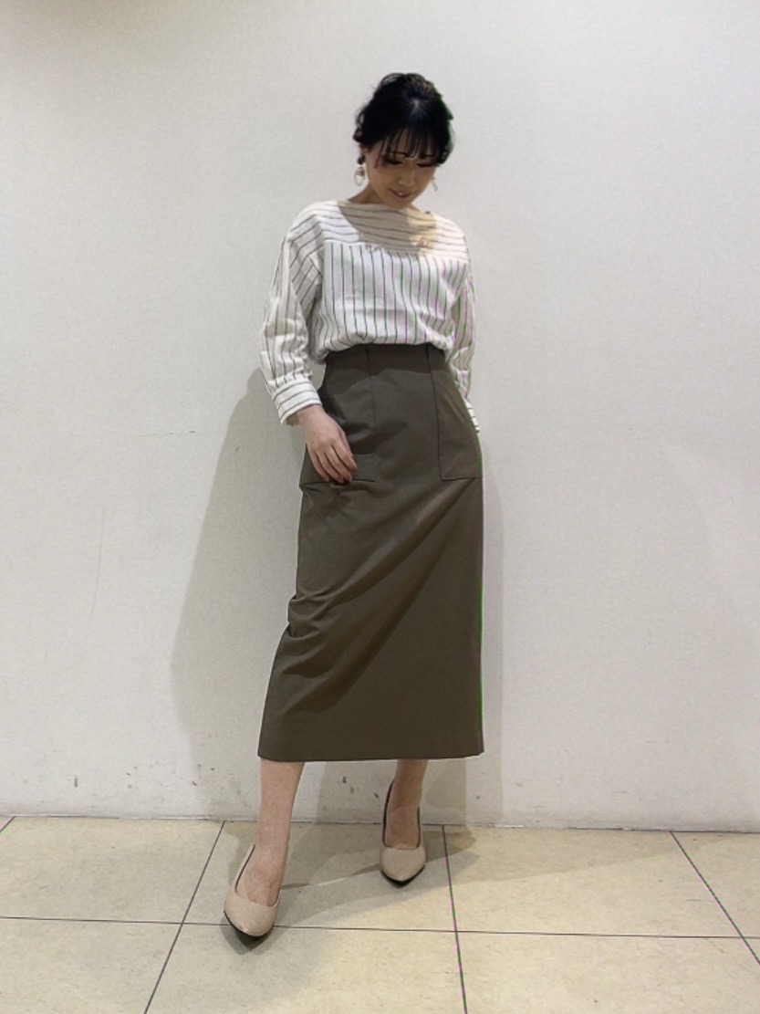 watanabeさんの「UNTITLED｜◆【洗える/6分袖】ボートネックブラウス」を使ったコーディネート