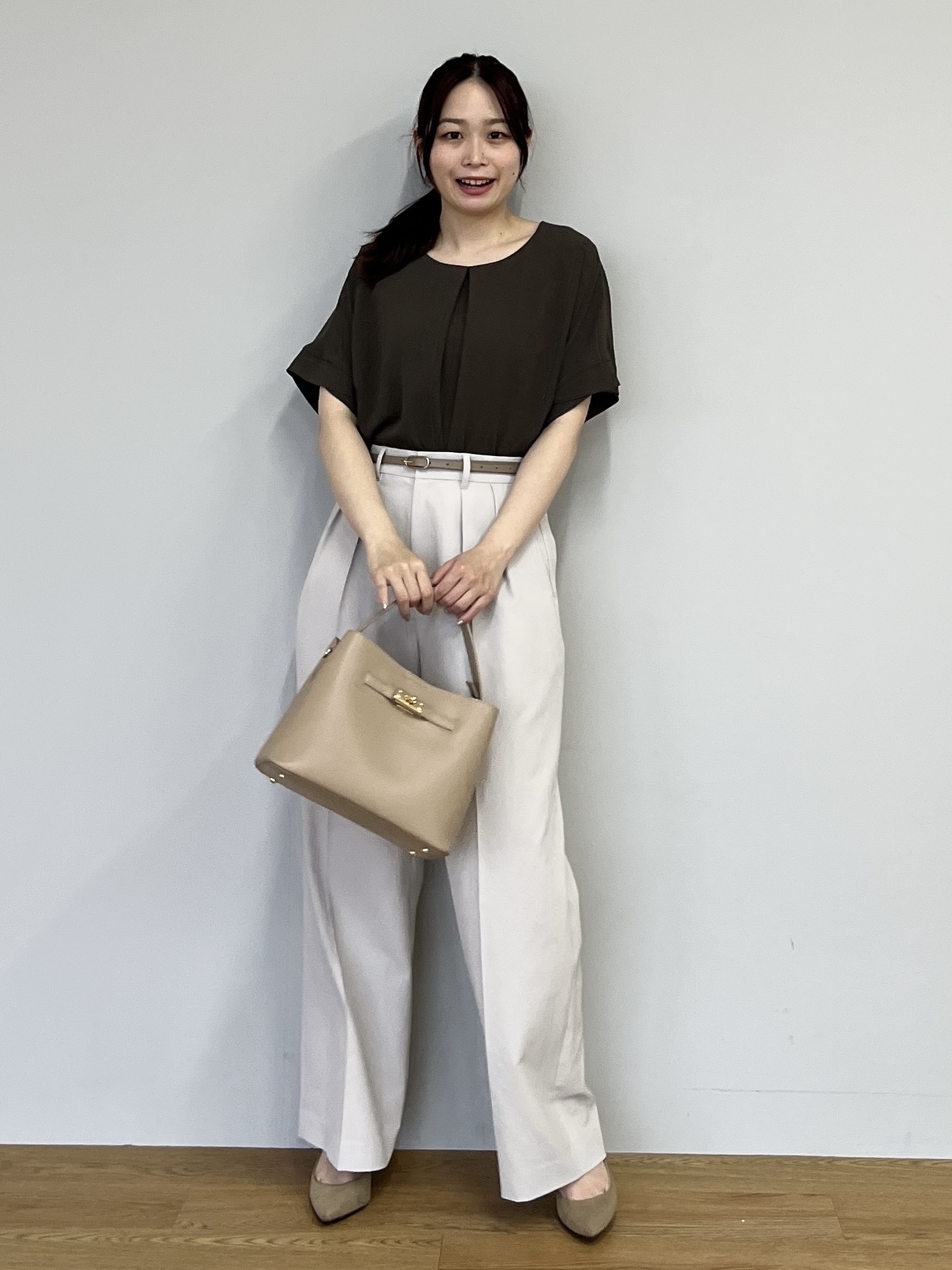 Saekoさんの「UNTITLED｜【セットアップ可/UVカット/前後2WAY】リラクシーフレンチスリーブブラウス」を使ったコーディネート