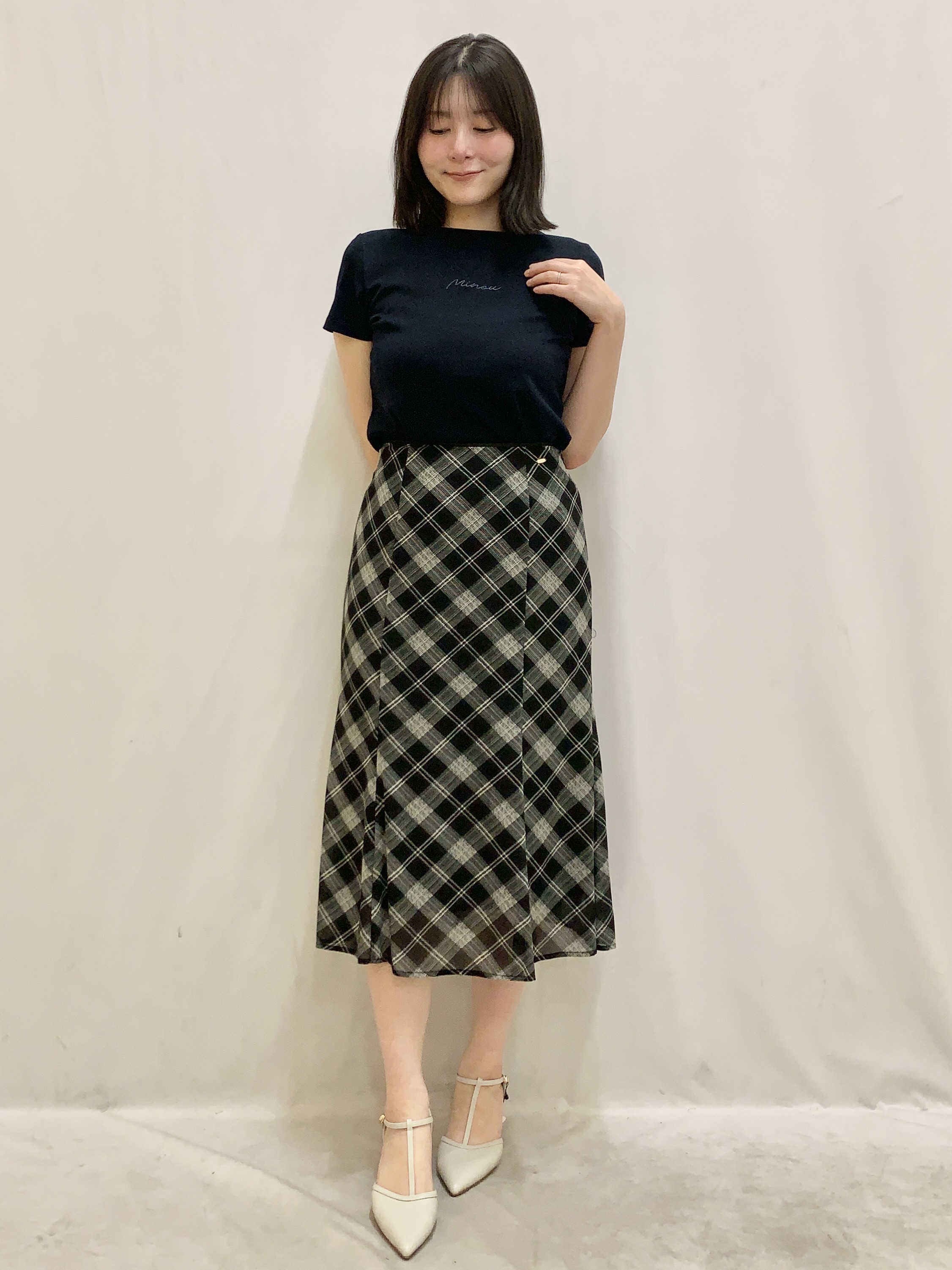 kasumiさんの「index｜【UVケア／接触冷感】フロントロゴ刺繍Tシャツ《洗濯機OK／S-3L／7col》」を使ったコーディネート