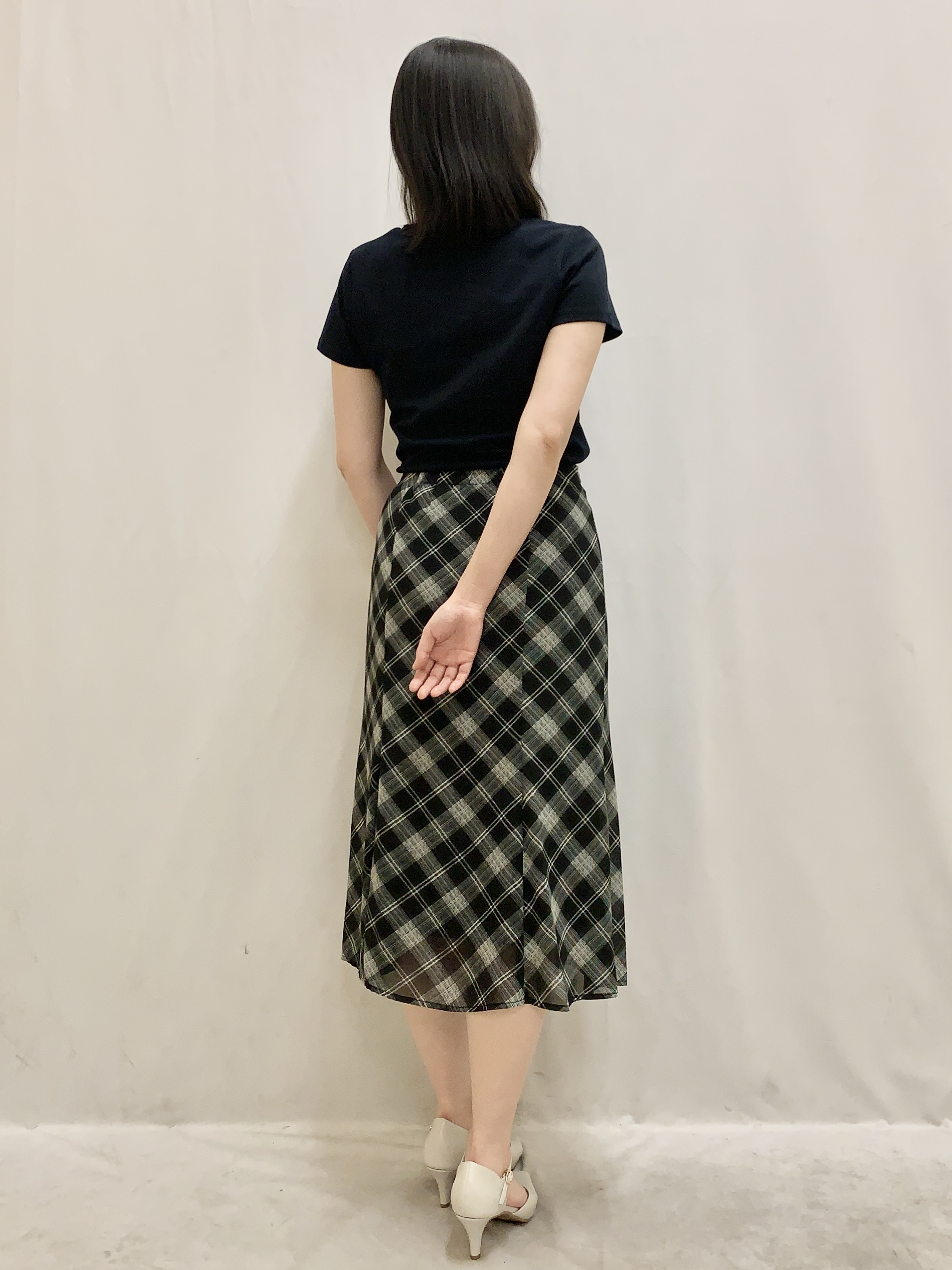 kasumiさんの「index｜【UVケア／接触冷感】フロントロゴ刺繍Tシャツ《洗濯機OK／S-3L／7col》」を使ったコーディネート