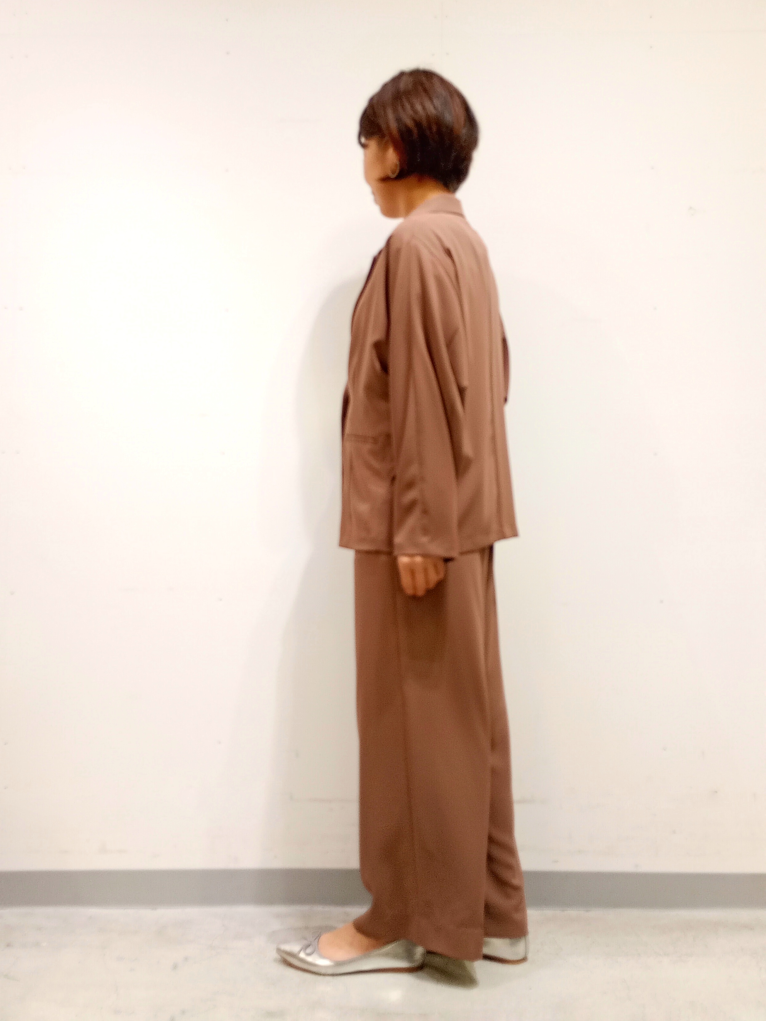 Kさんの「INDIVI｜【接触冷感／透湿／着る日傘】ドルマンダブルジャケット」を使ったコーディネート