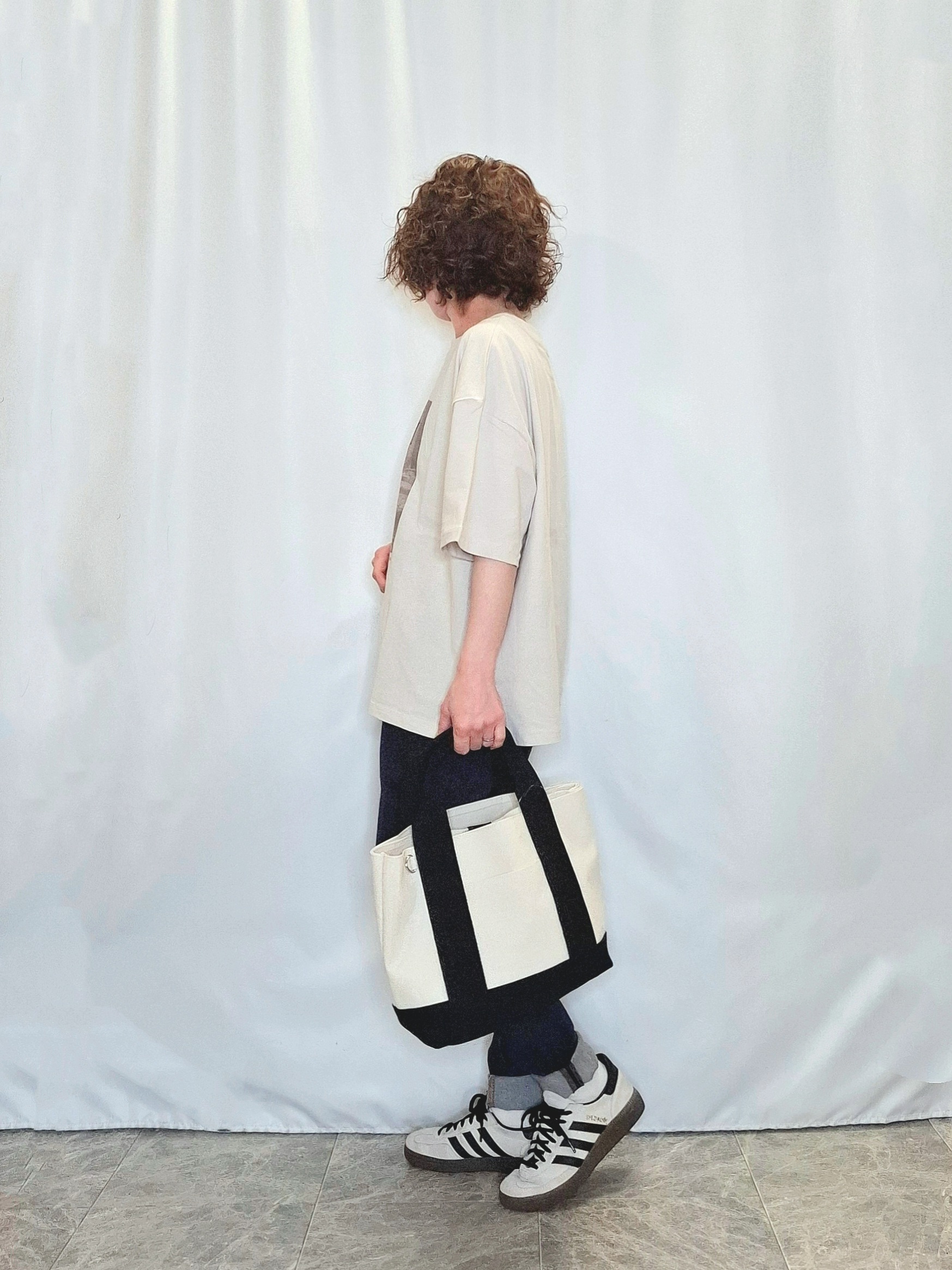 ぬーさんの「SHOO･LA･RUE｜【洗濯機可/S-LL】キーネックでお顔周りすっきり ざっくり編みカーディガン」を使ったコーディネート