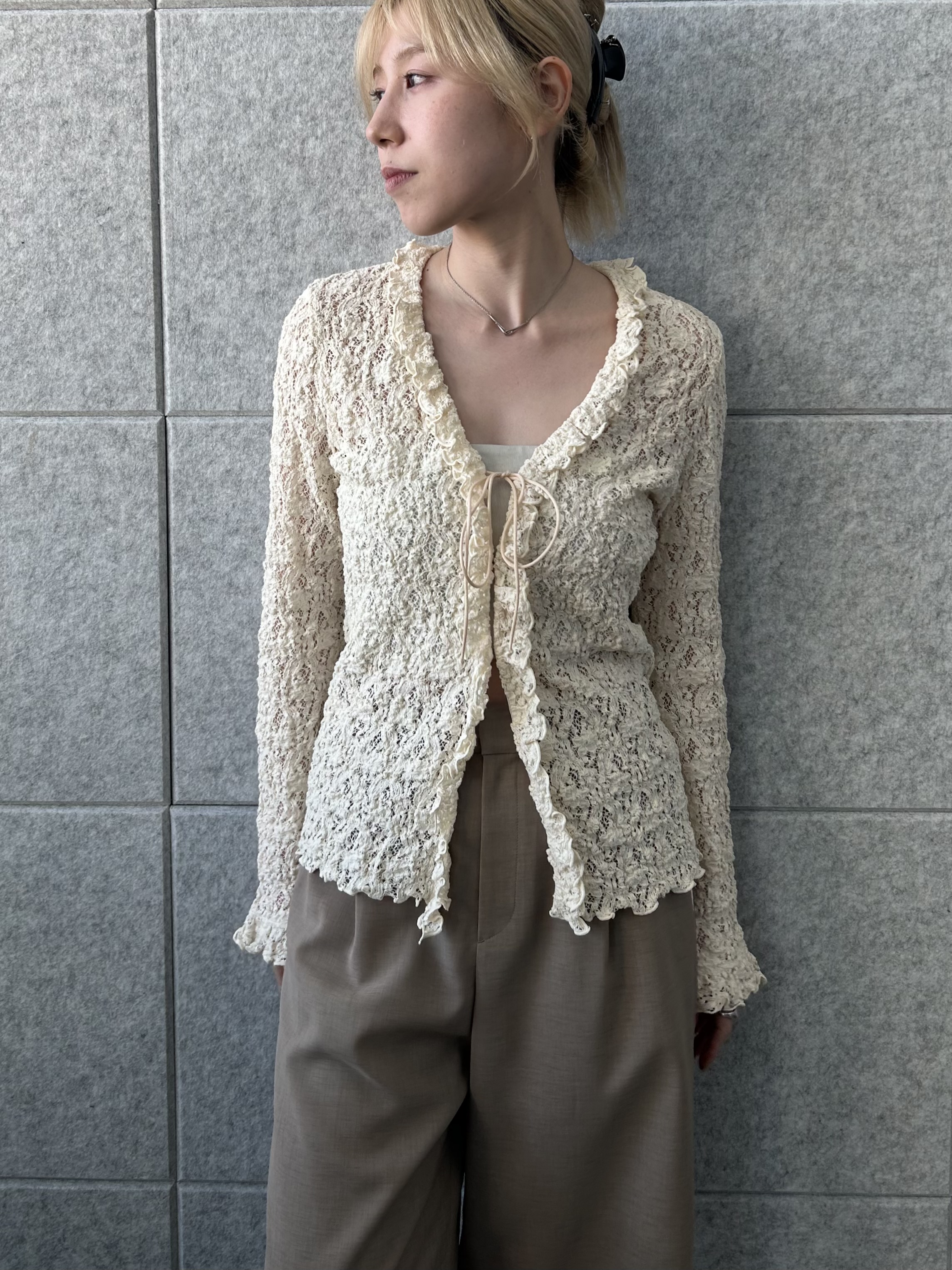 honoka Aさんの「CODE A｜【Re】fluffy lace blouse」を使ったコーディネート
