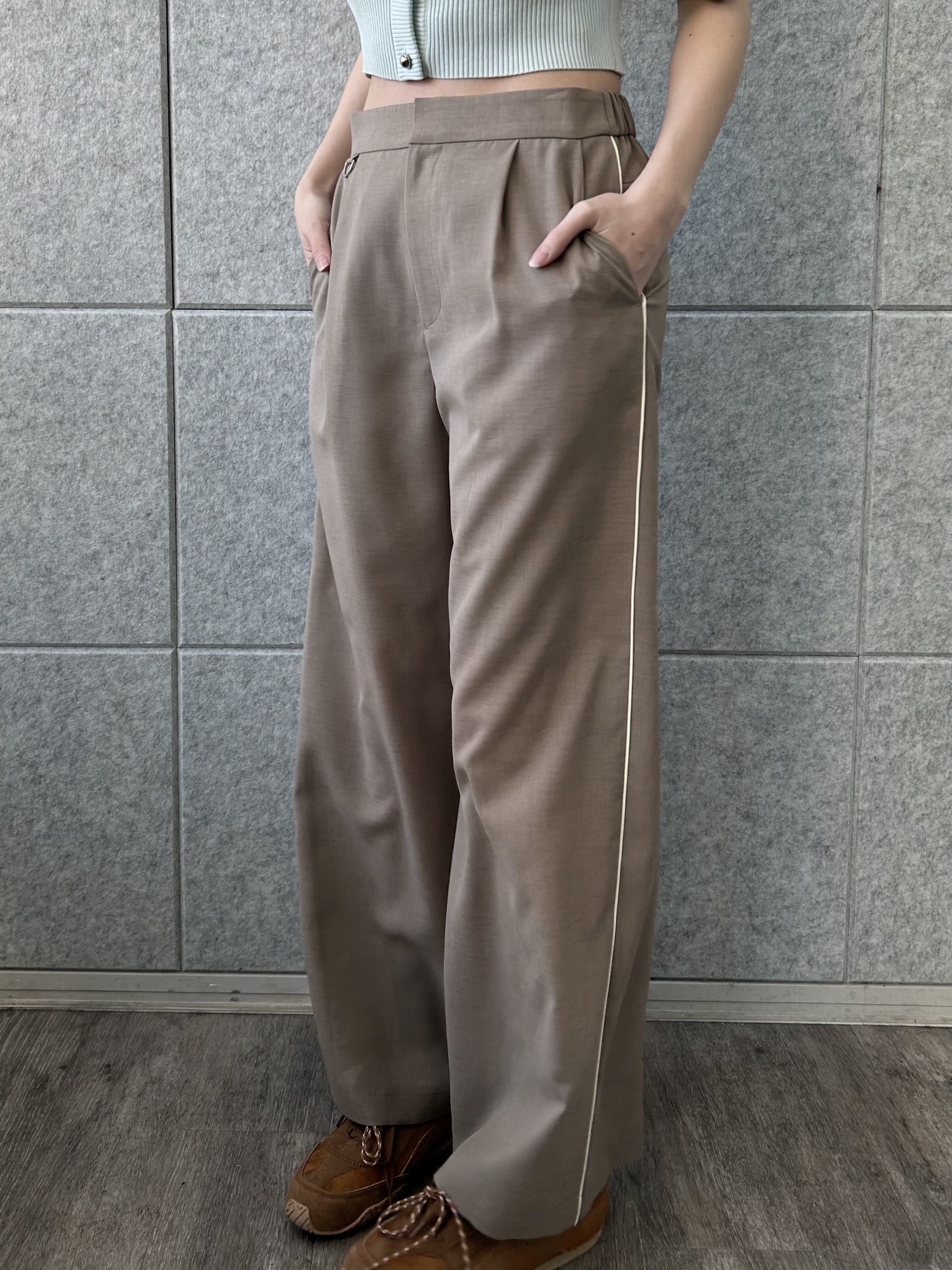 honoka Aさんの「CODE A｜design knit short cardigan」を使ったコーディネート