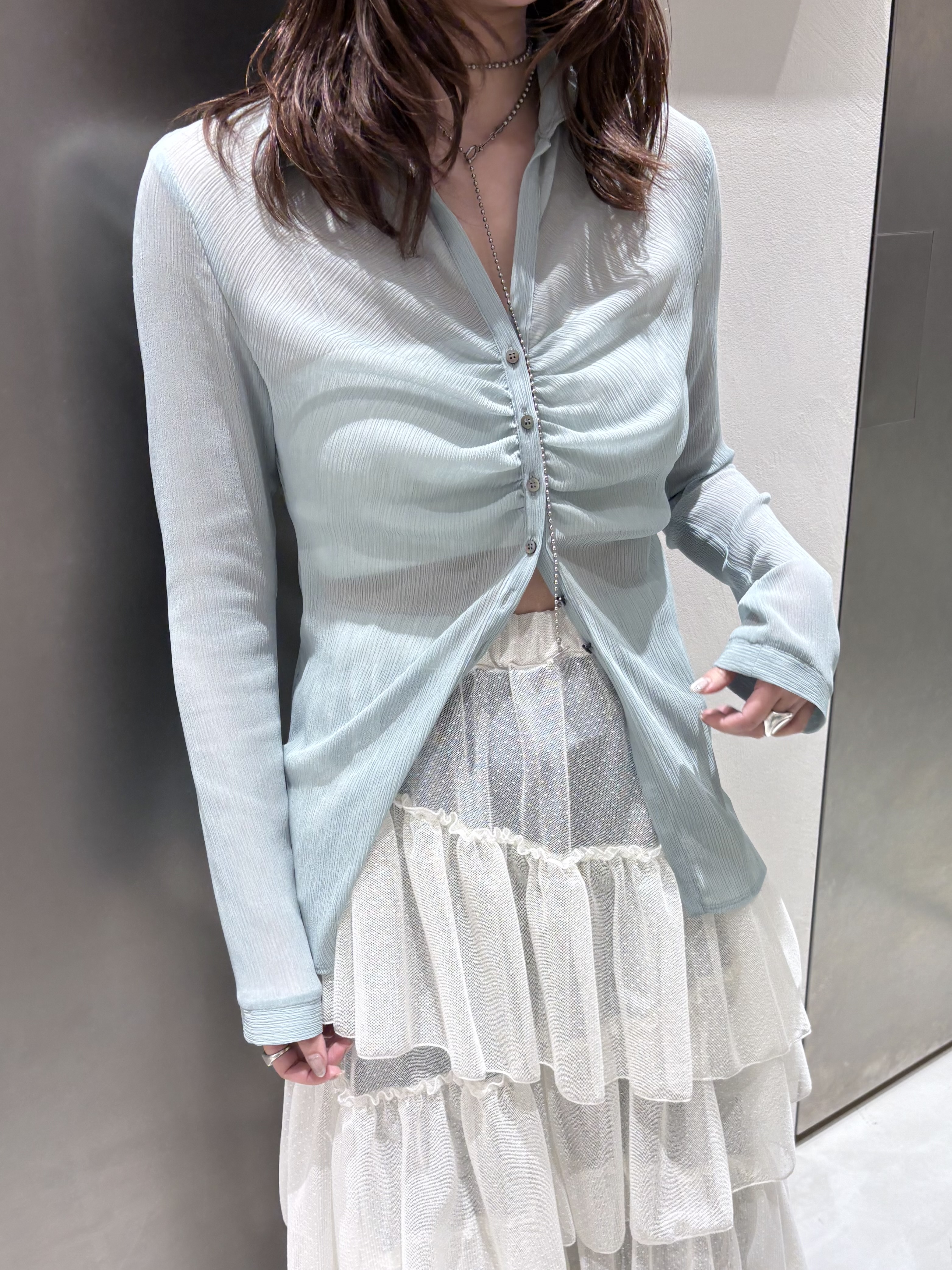 iwamiさんの「CODE A｜M dramatic dot tulle skirt」を使ったコーディネート