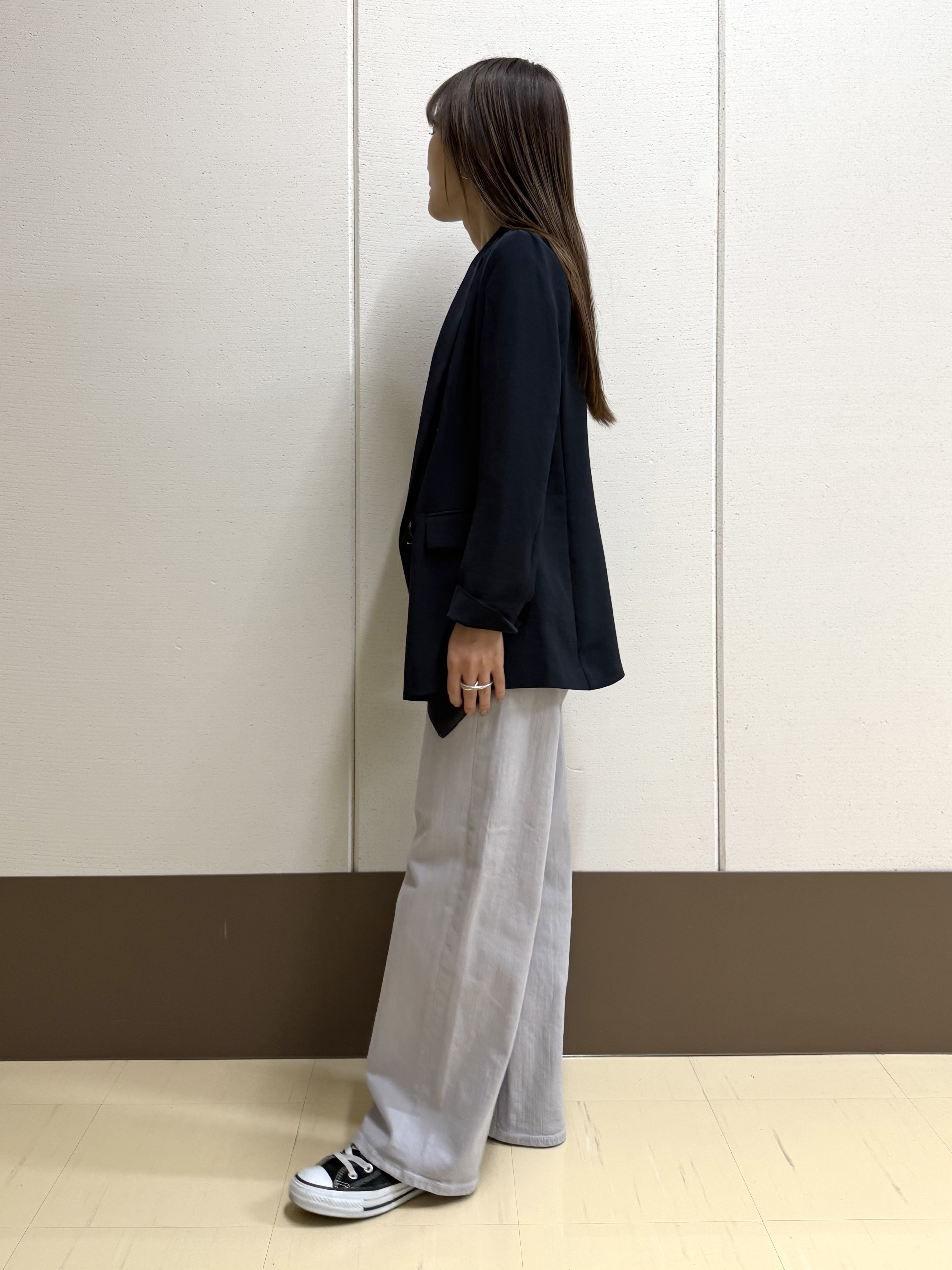 mamiさんの「INDIVI｜【洗える／多機能／SETUP可】着る日傘ダブルジャケット」を使ったコーディネート