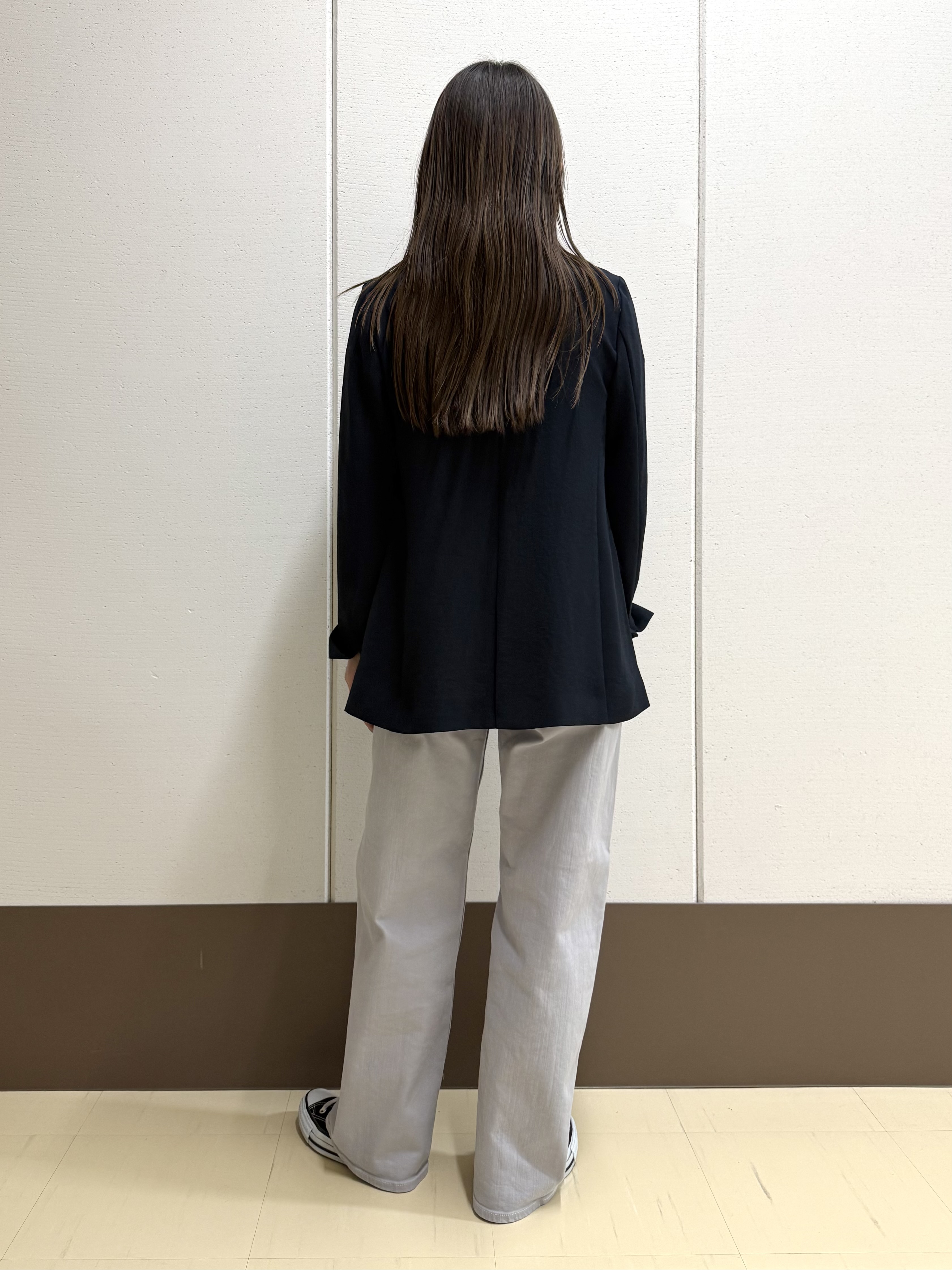 mamiさんの「INDIVI｜【洗える／多機能／SETUP可】着る日傘ダブルジャケット」を使ったコーディネート