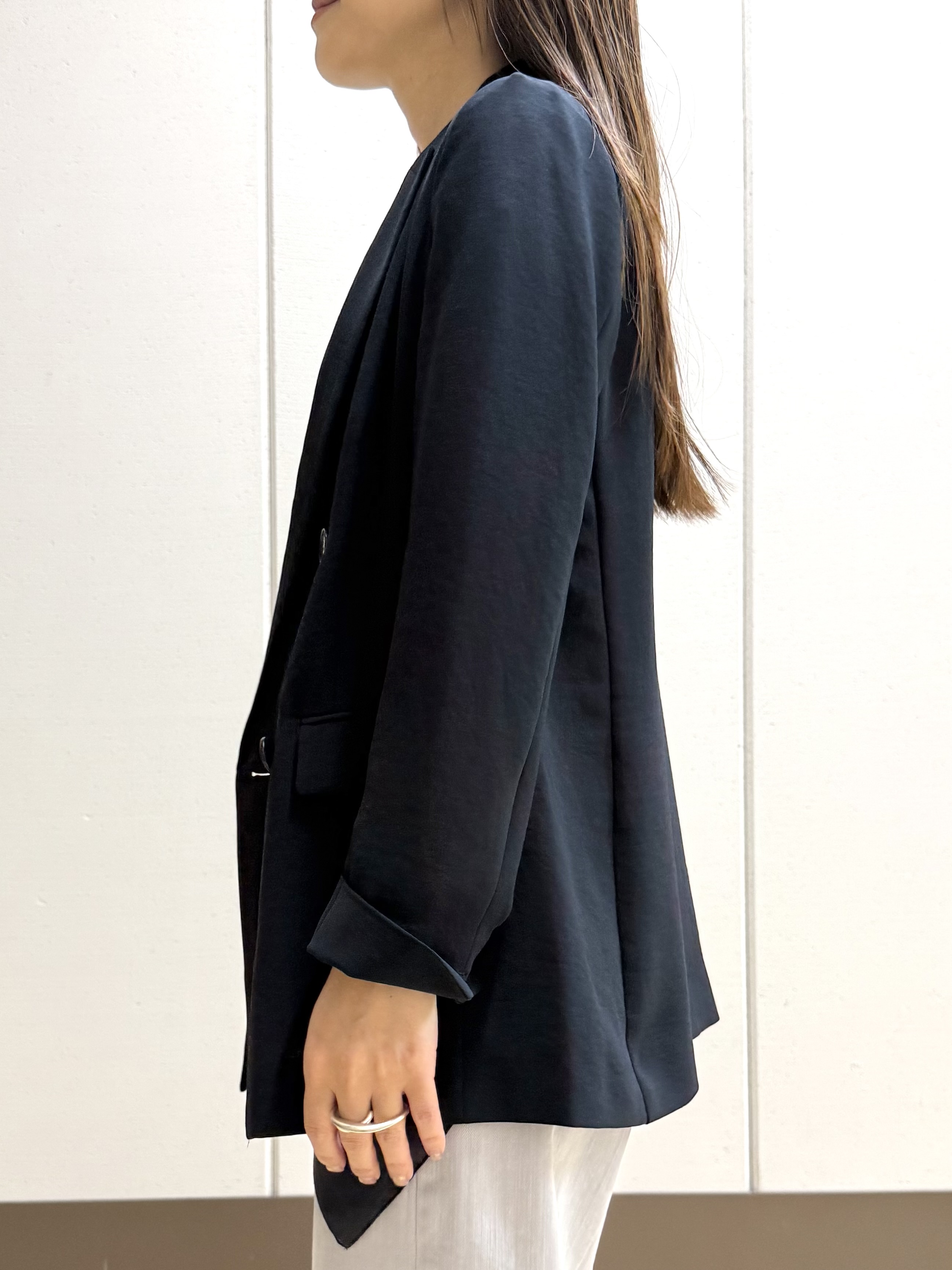 mamiさんの「INDIVI｜【洗える／多機能／SETUP可】着る日傘ダブルジャケット」を使ったコーディネート