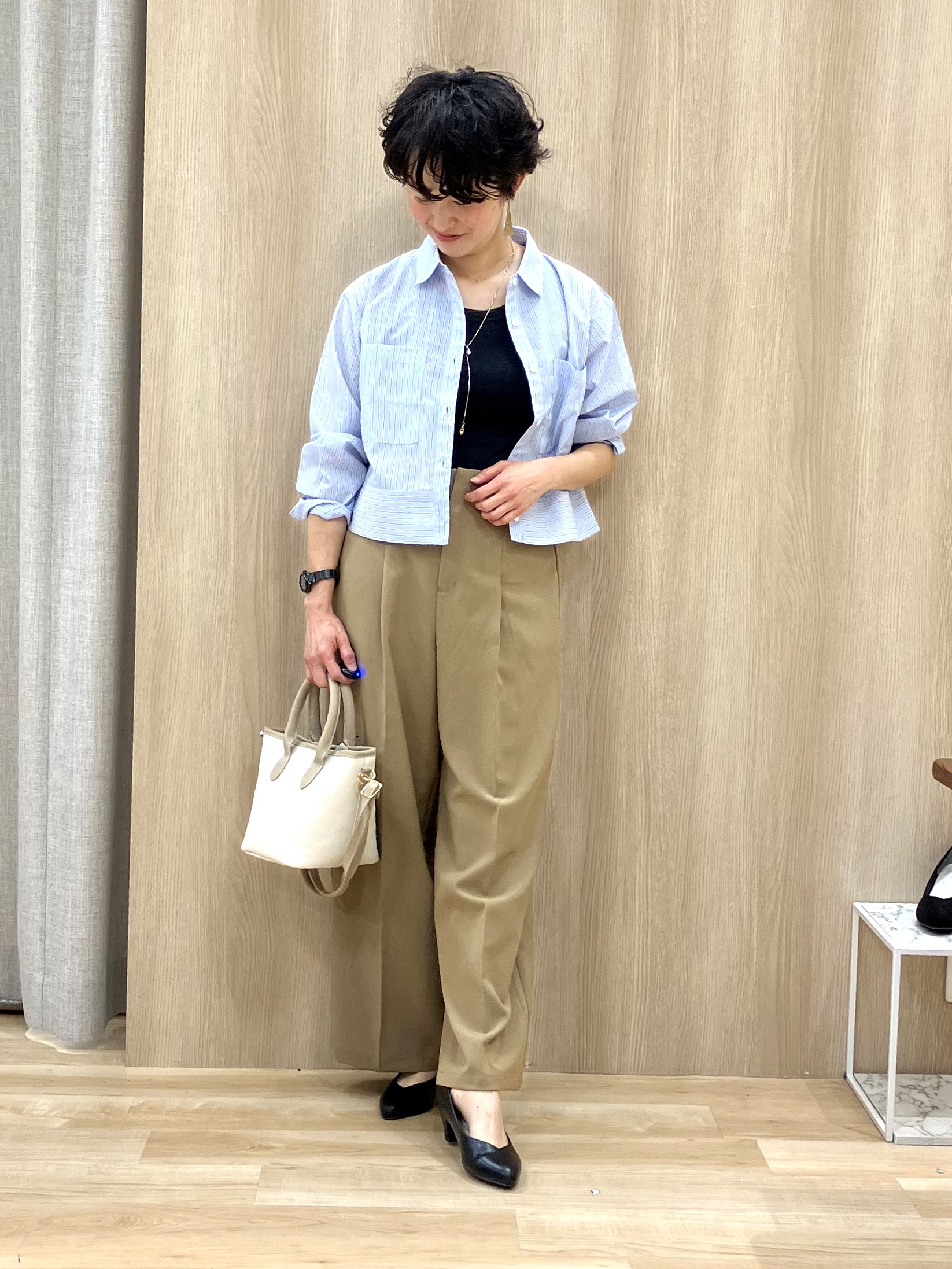 Keiさんの「grove｜【イージーケア】麻混クロップドシャツ」を使ったコーディネート