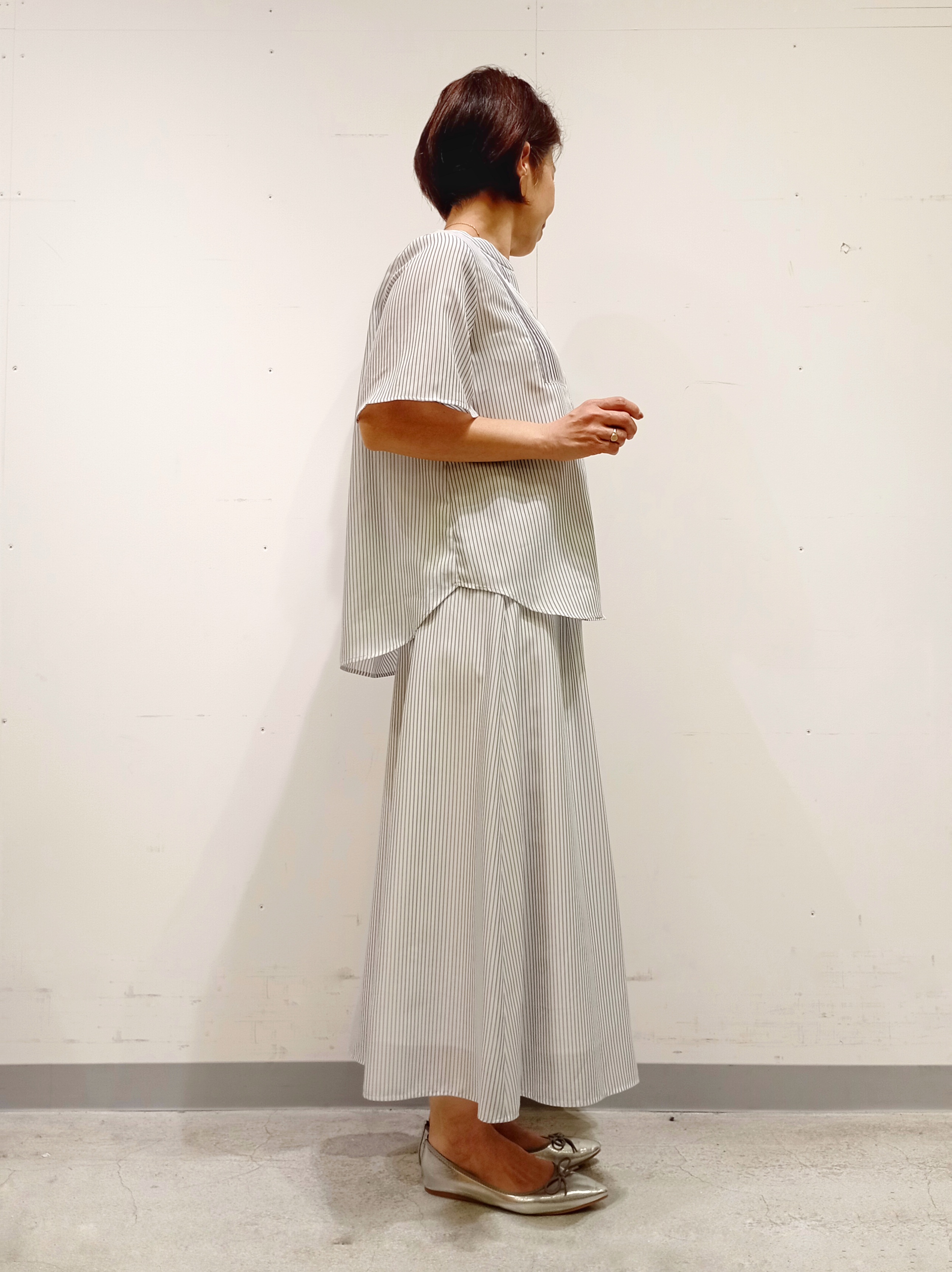 Kさんの「INDIVI｜【接触冷感/洗える】シアーシャンブレーピンタックブラウス」を使ったコーディネート