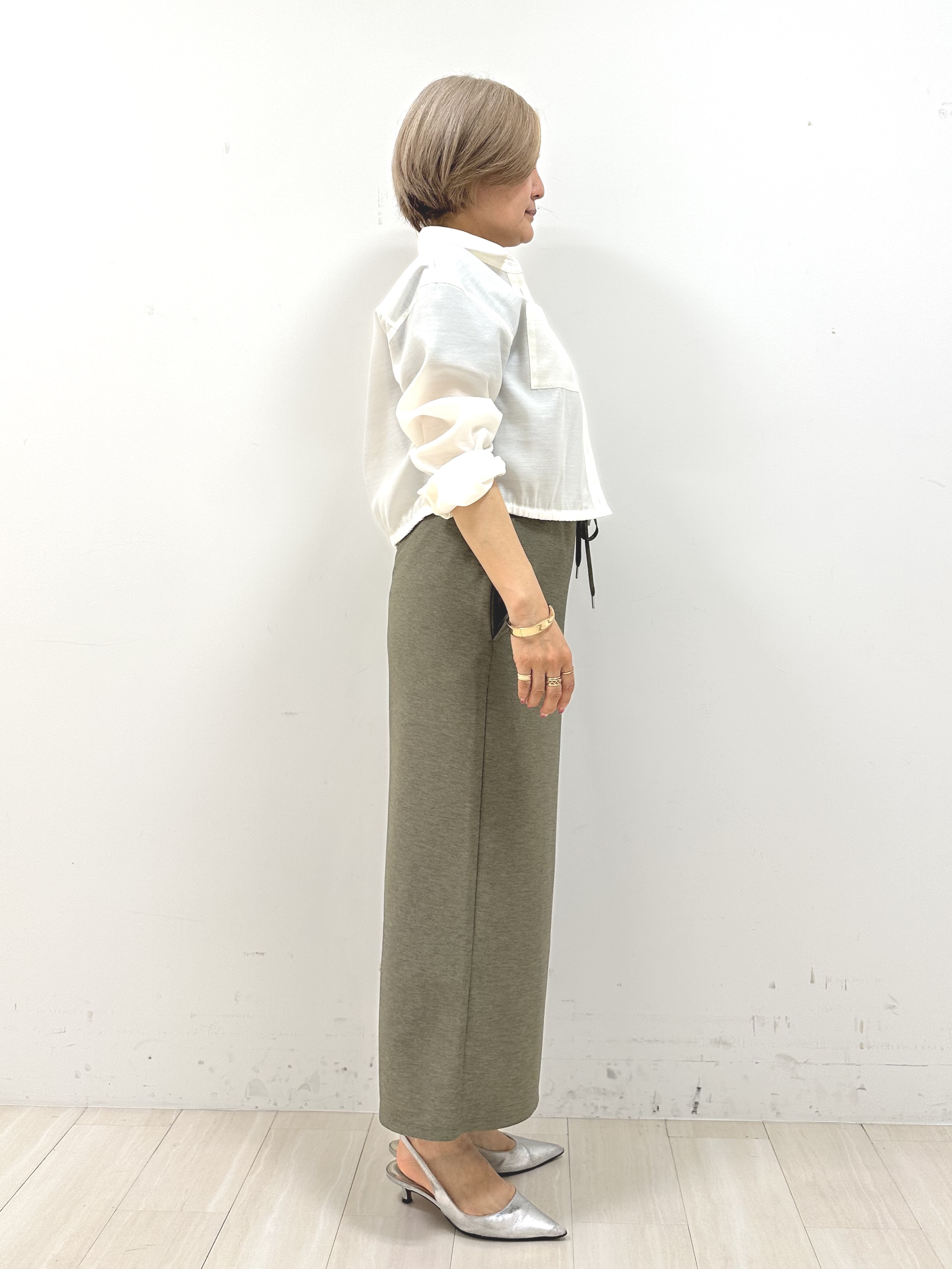 Sunさんの「COUP DE CHANCE｜【手洗い可】クロップドシャツ」を使ったコーディネート