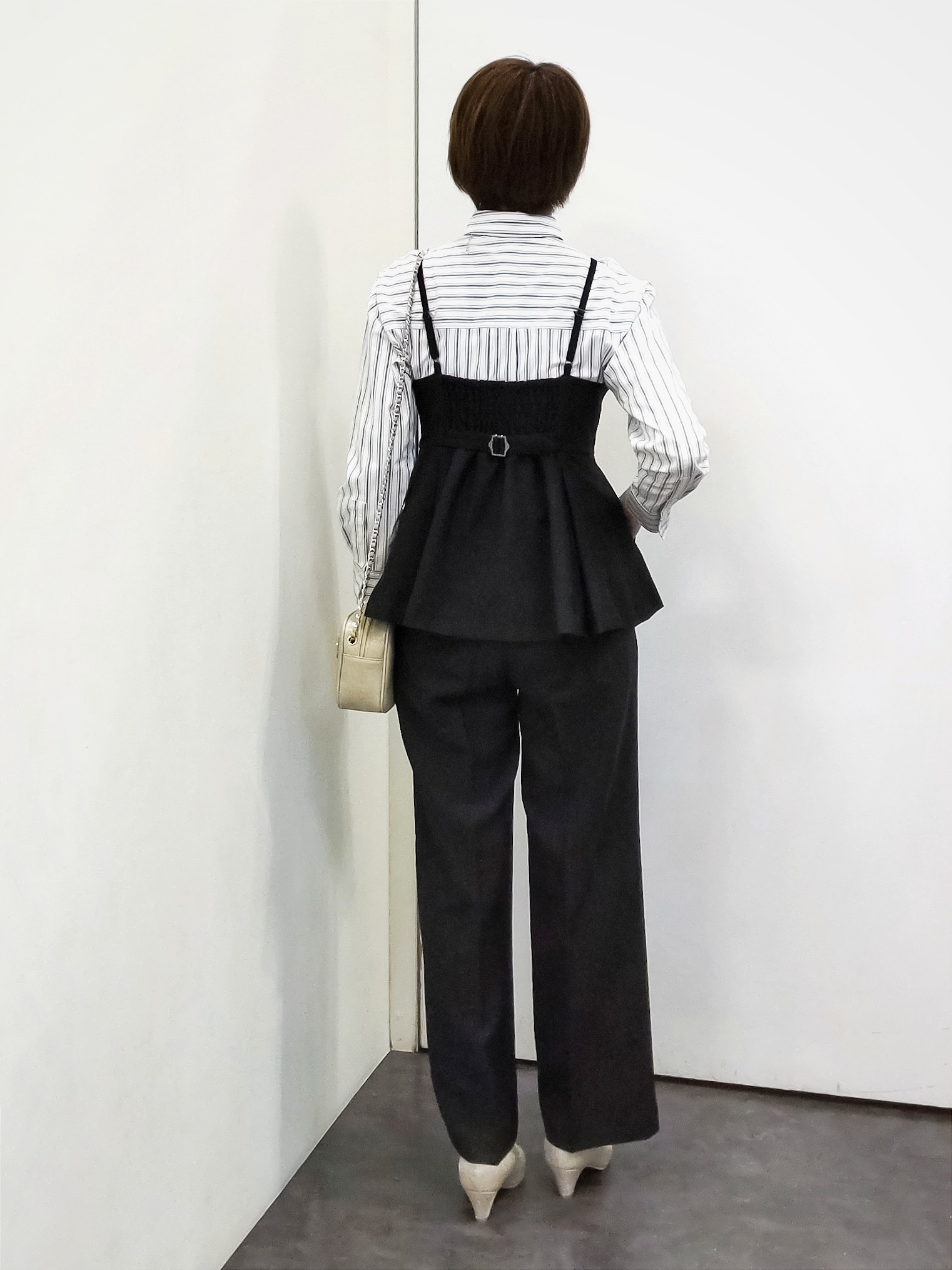 やまちゃんさんの「grove｜【カセット服】リネンライク ペプラムビスチェ」を使ったコーディネート