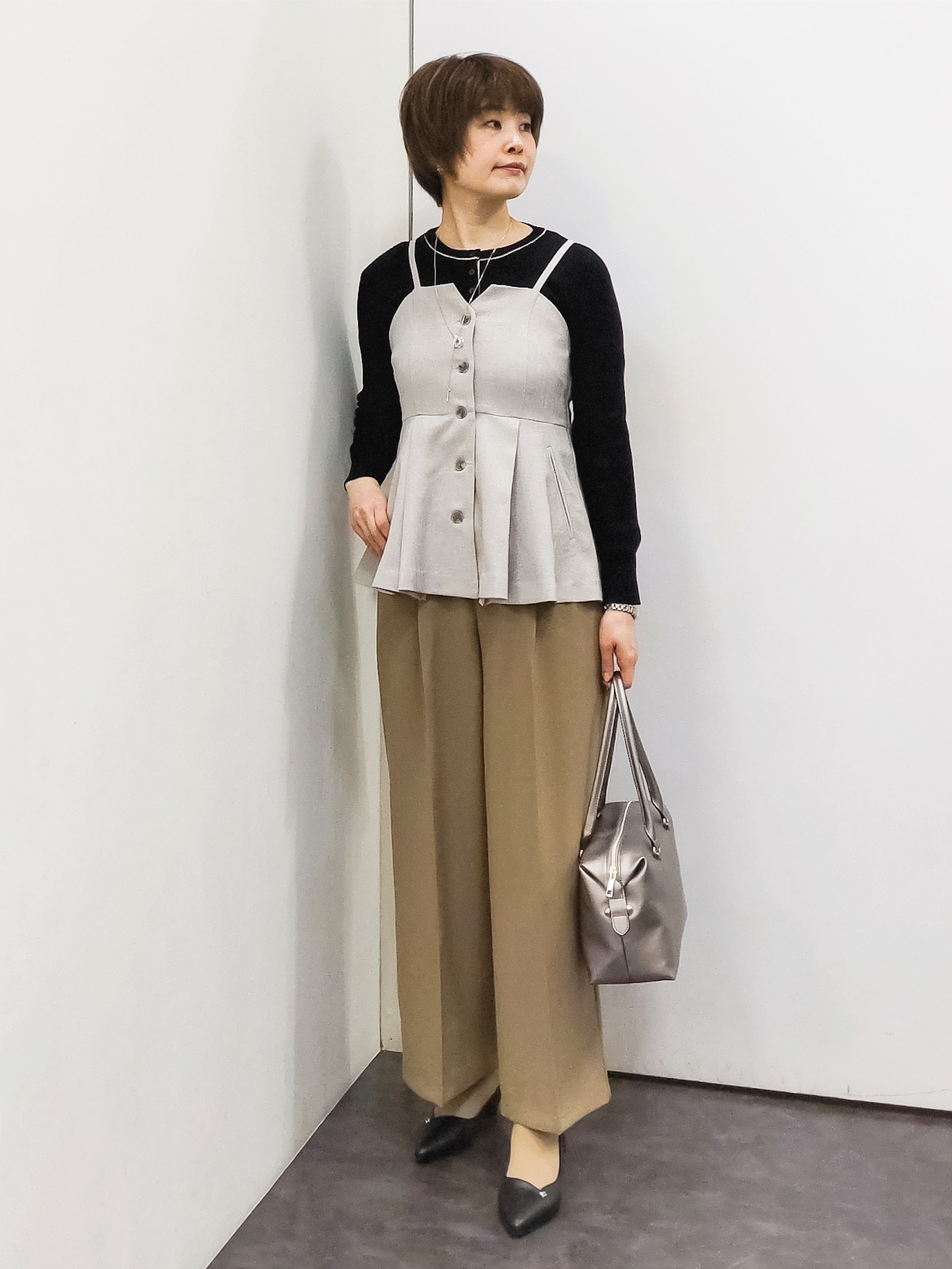 やまちゃんさんの「grove｜【カセット服】リネンライク ペプラムビスチェ」を使ったコーディネート