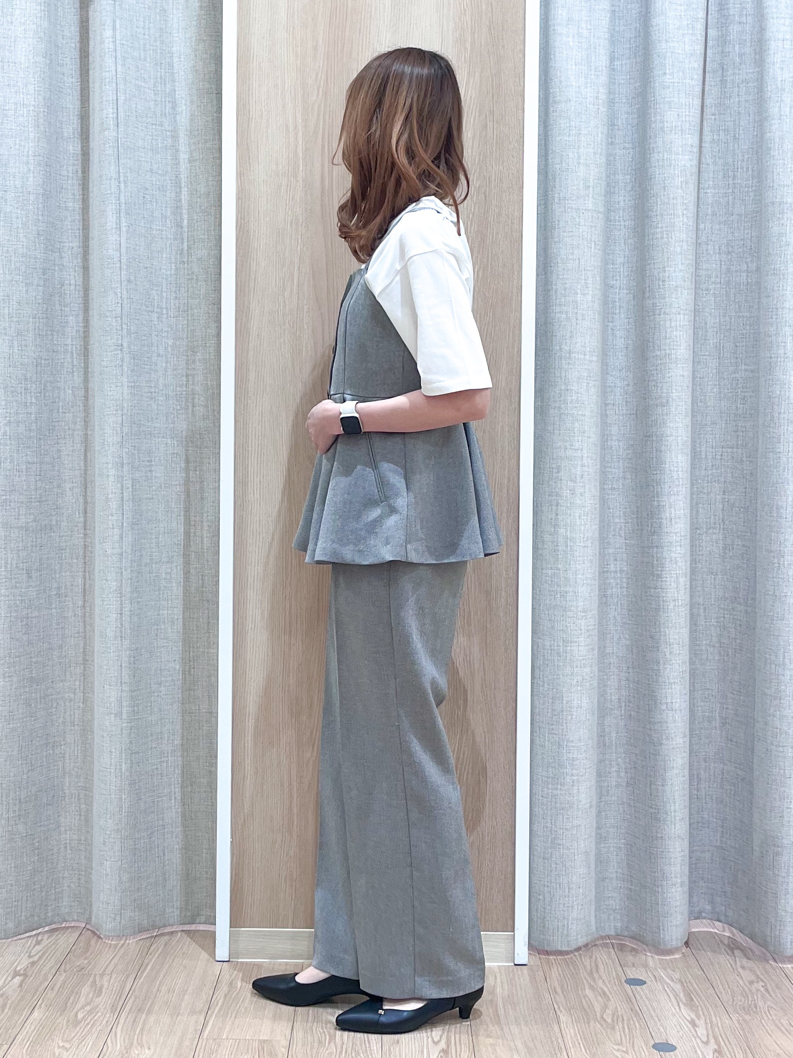 みーちゃんさんの「grove｜【カセット服】リネンライク ペプラムビスチェ」を使ったコーディネート