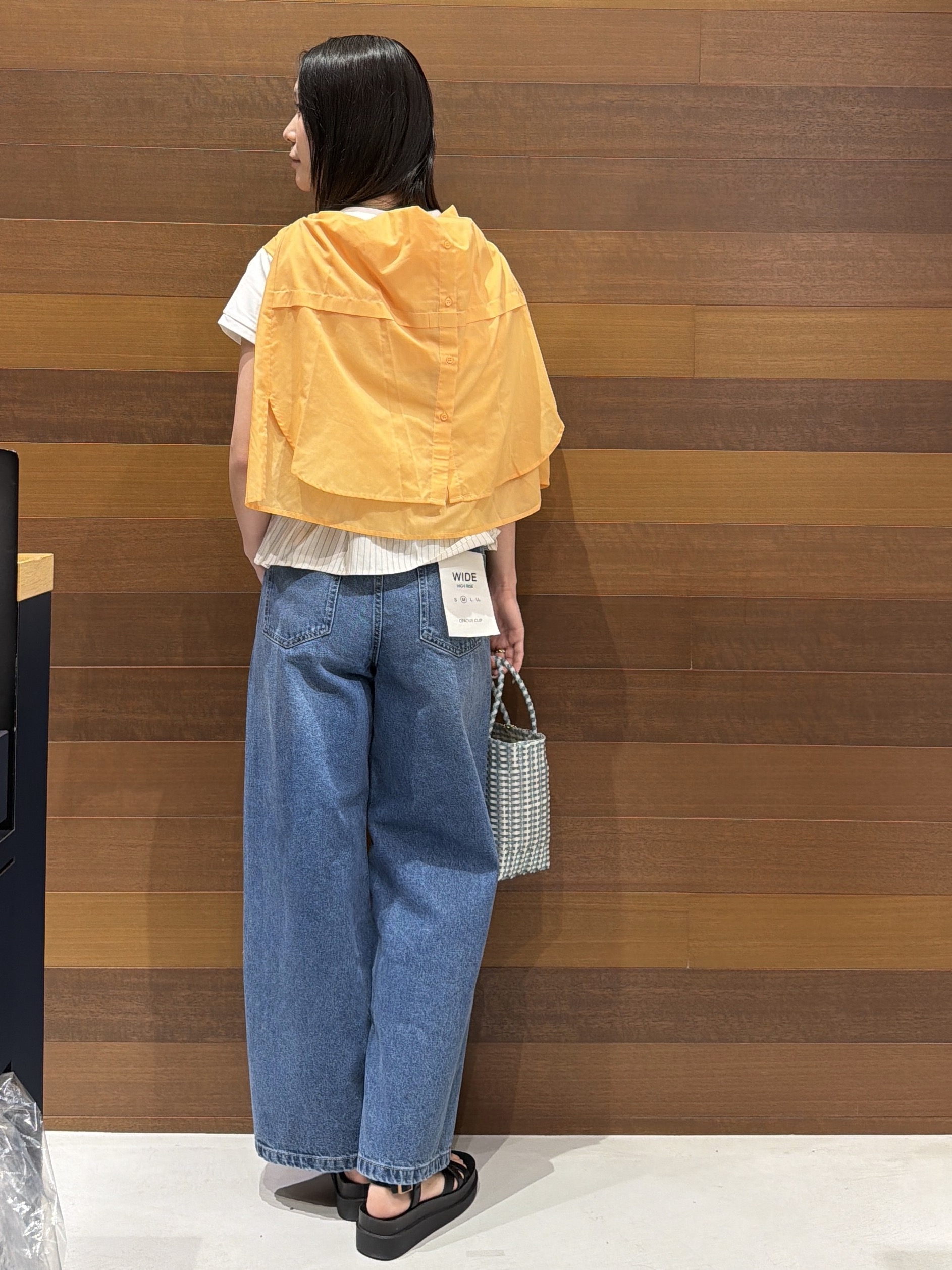 さやさんの「OPAQUE.CLIP｜ビスチェドッキングTシャツ【洗濯機OK】」を使ったコーディネート
