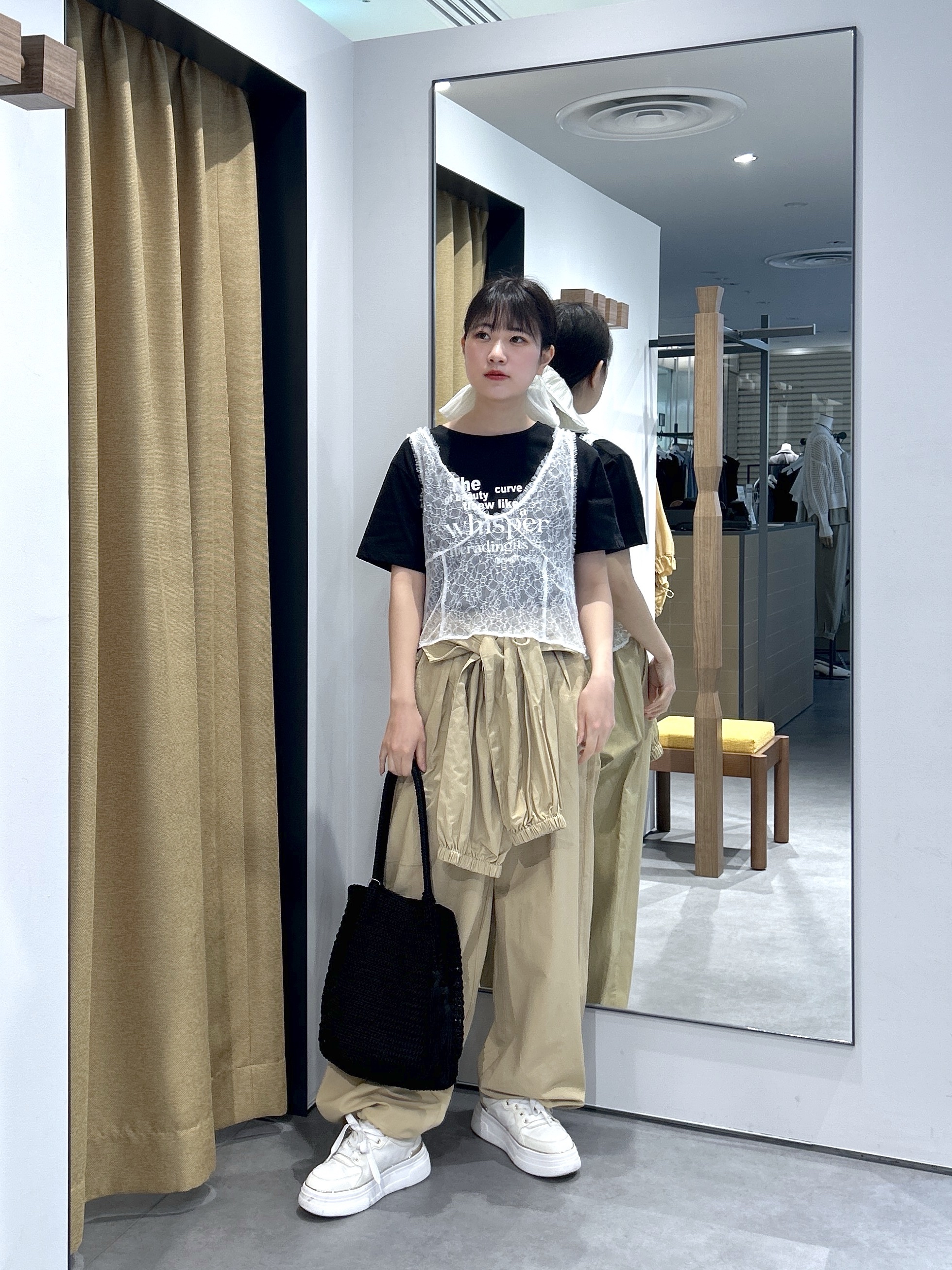 Renoさんの「INDIVI｜ボックスシルエットTシャツ【接触冷感】」を使ったコーディネート