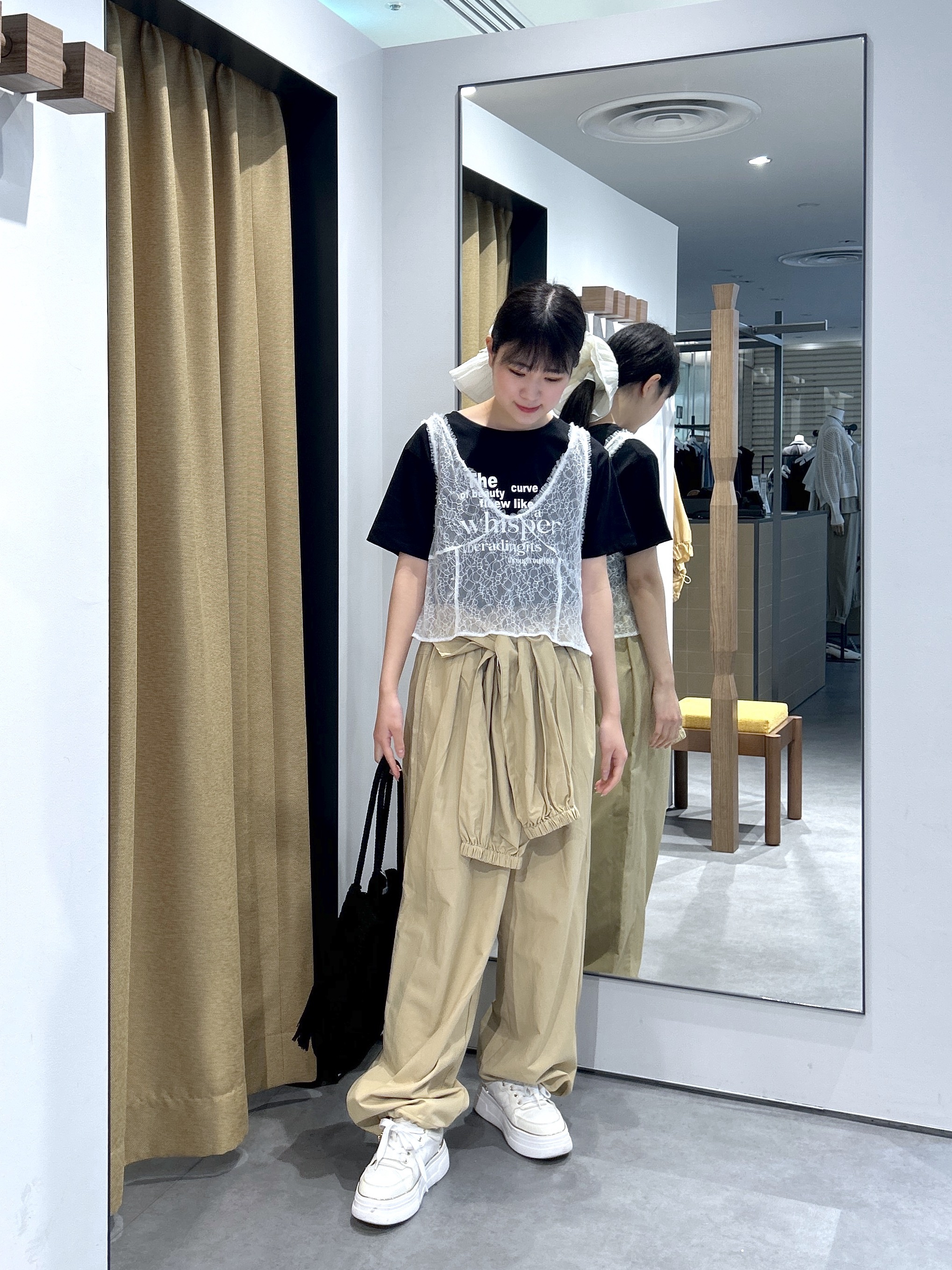 Renoさんの「INDIVI｜ボックスシルエットTシャツ【接触冷感】」を使ったコーディネート