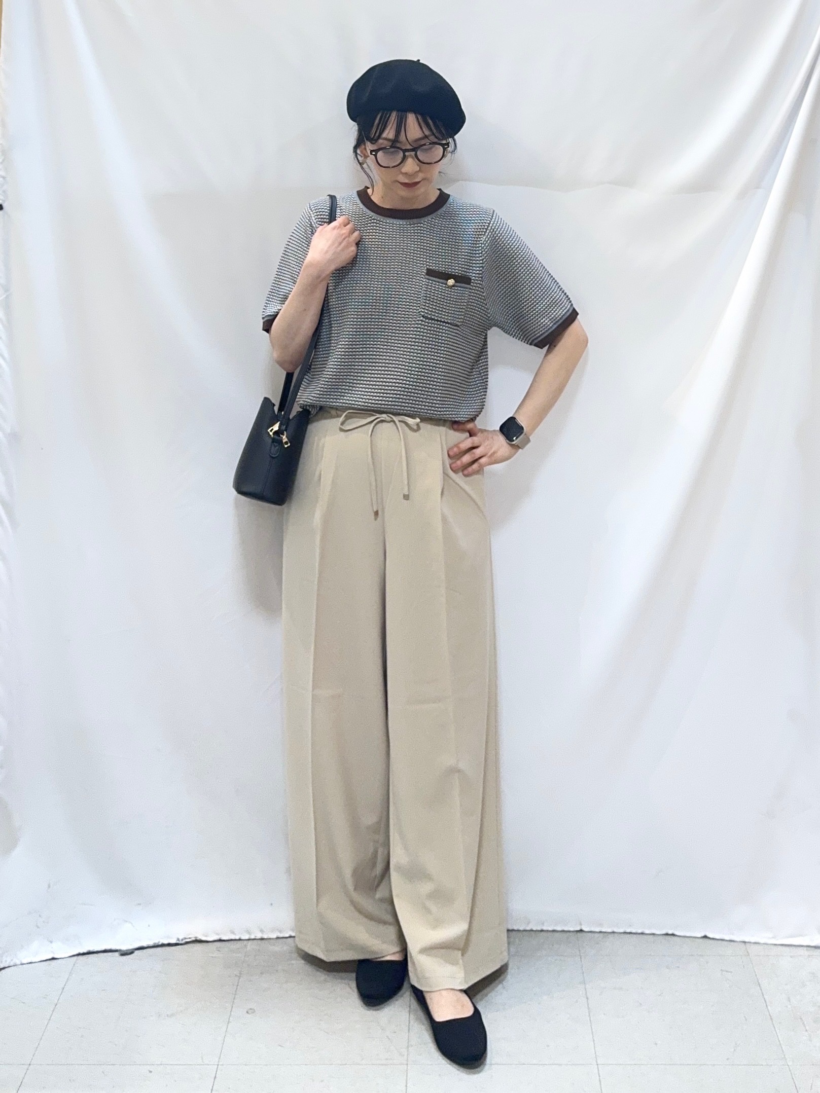 𝐇𝐢𝐫𝐨𝐦𝐢さんの「SHOO･LA･RUE｜【着丈選べる/S-LL】センタープレスできちんと見え イージーワイドパンツ」を使ったコーディネート