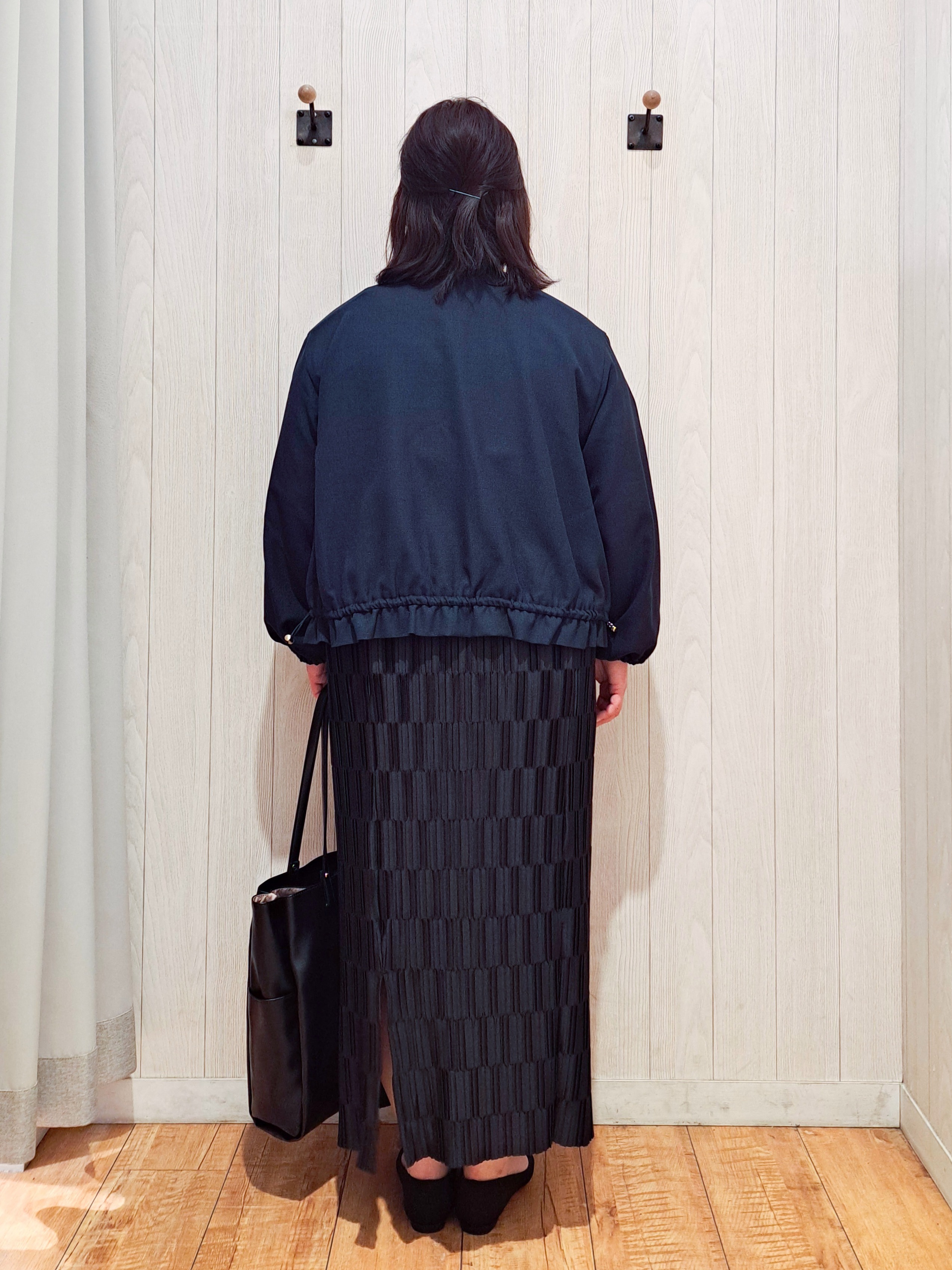 kotomiさんの「SHOO･LA･RUE｜【毎日洗える/S-LL/UV】上半身すっきり 二の腕見せない5分袖ニット」を使ったコーディネート