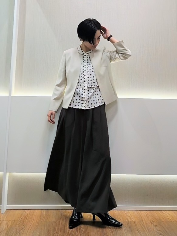ミズタさんの「UNTITLED｜【清涼感/洗える】ミニマルシルエットジャケット」を使ったコーディネート