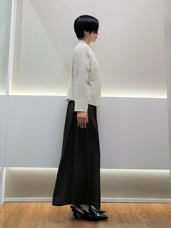 ミズタさんの「UNTITLED｜【清涼感/洗える】ミニマルシルエットジャケット」を使ったコーディネート