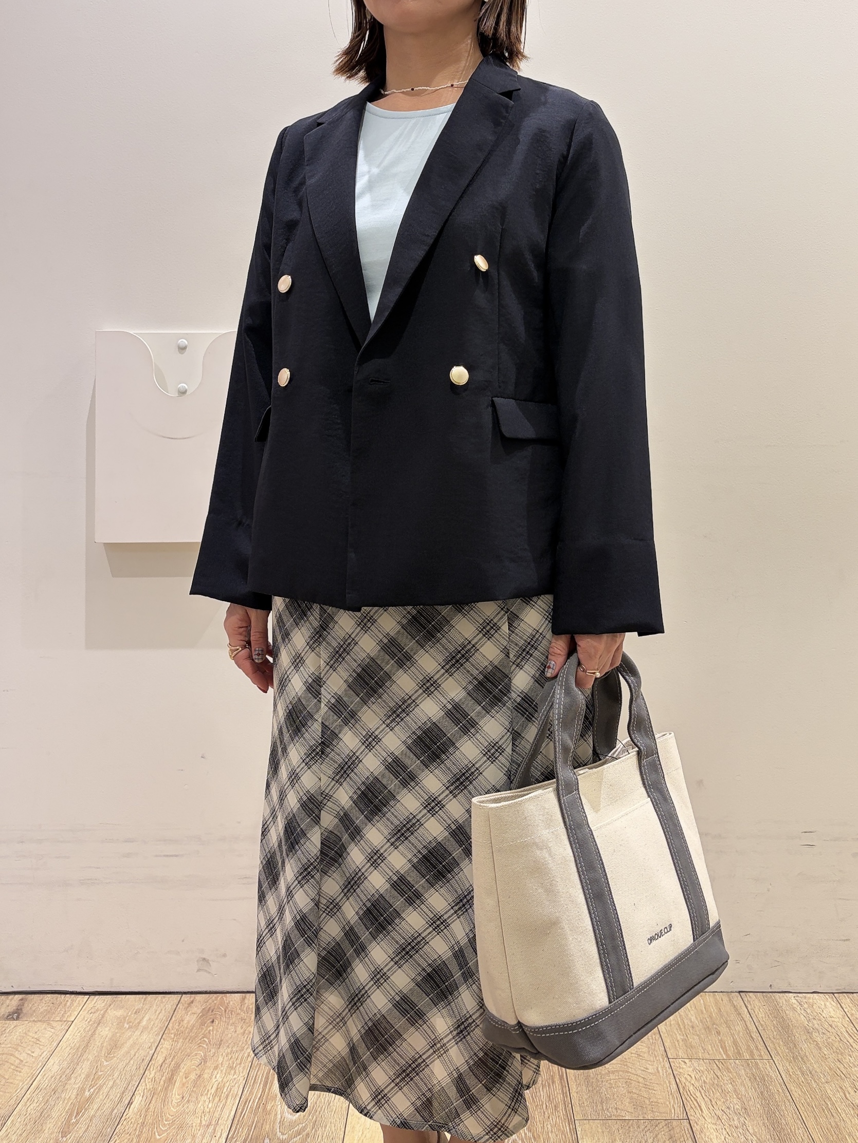 YUKOさんの「index｜《再入荷》ダブルブレストテーラードジャケット【接触冷感／吸水速乾／イージーアイロン／防シワ／洗濯機O」を使ったコーディネート