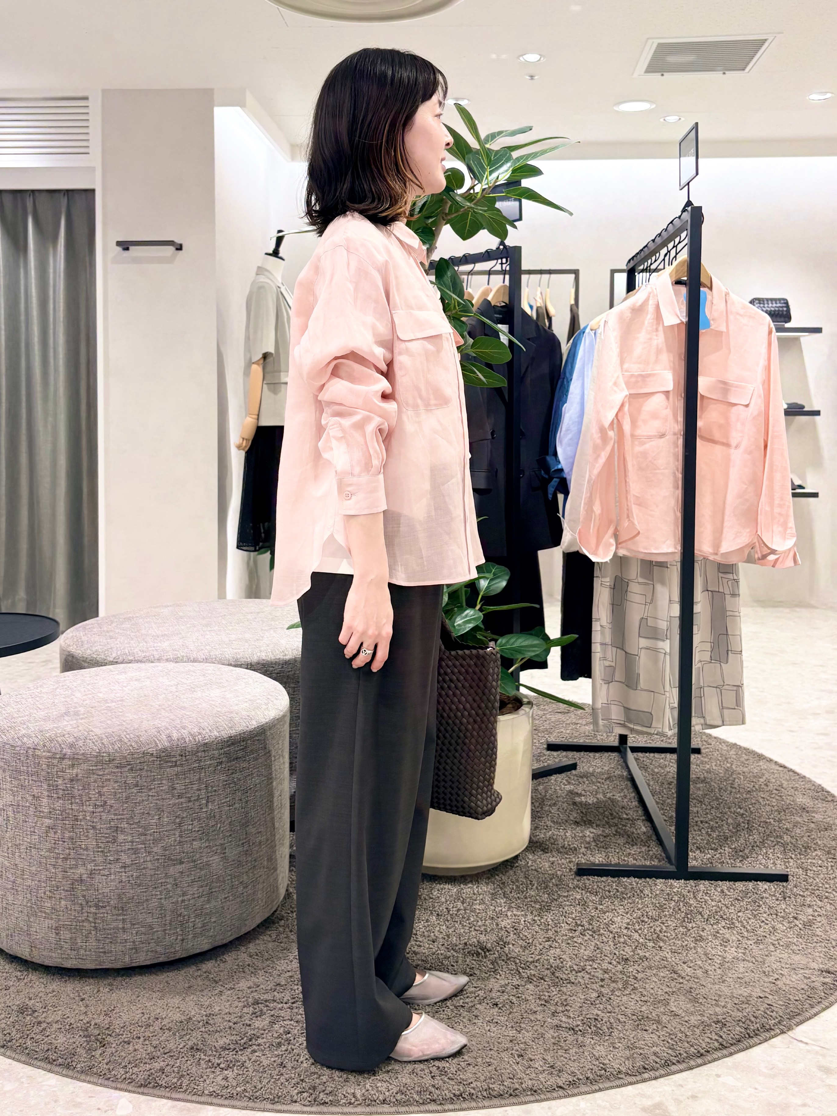 サオリさんの「UNTITLED｜【接触冷感】ドライタッチシャツ」を使ったコーディネート