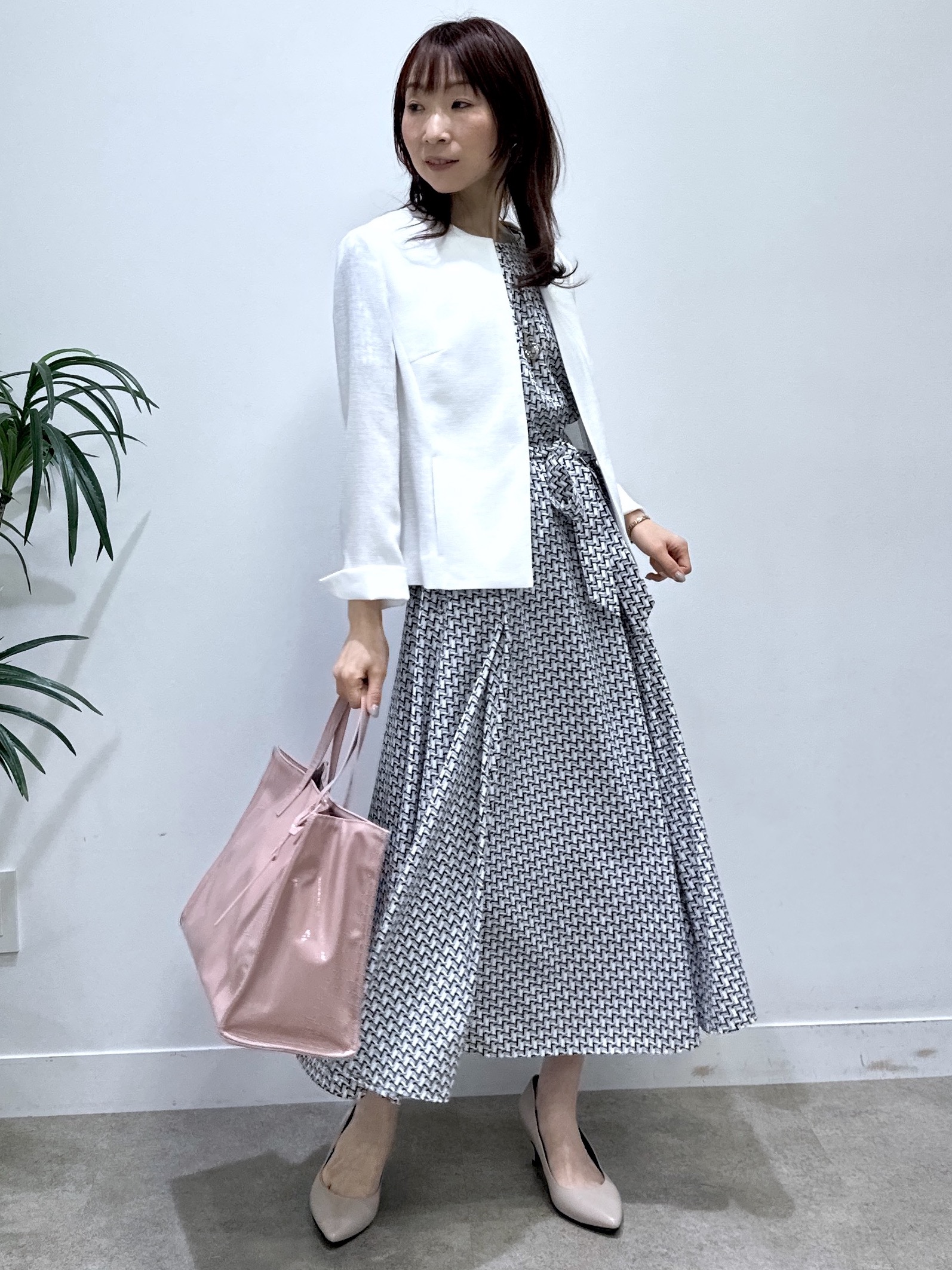 Miwaさんの「UNTITLED｜【清涼感/洗える】ミニマルシルエットジャケット」を使ったコーディネート