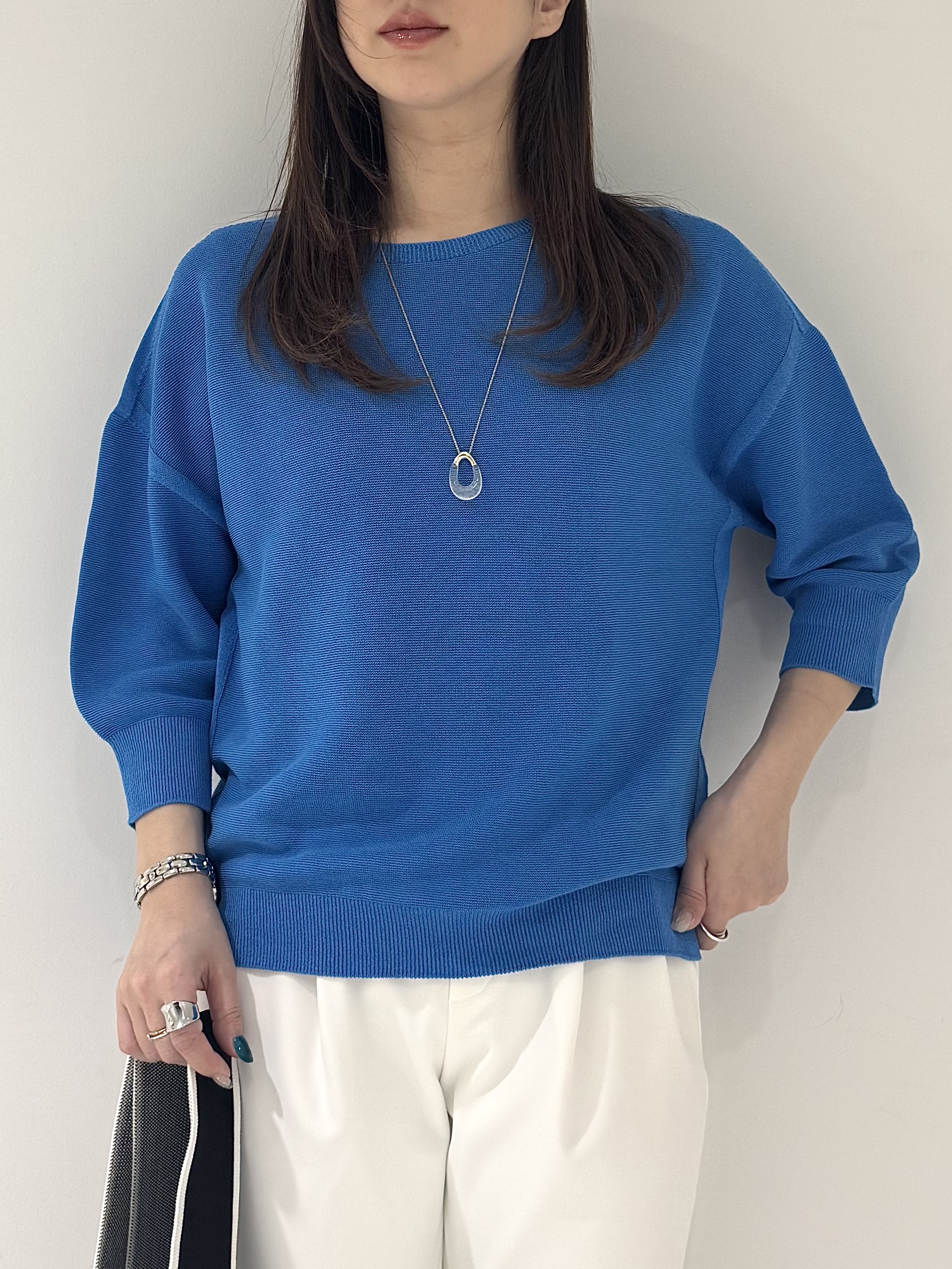 そんさんの「INDIVI｜【洗える／ドライタッチ／和紙混】ガーター編みニット」を使ったコーディネート