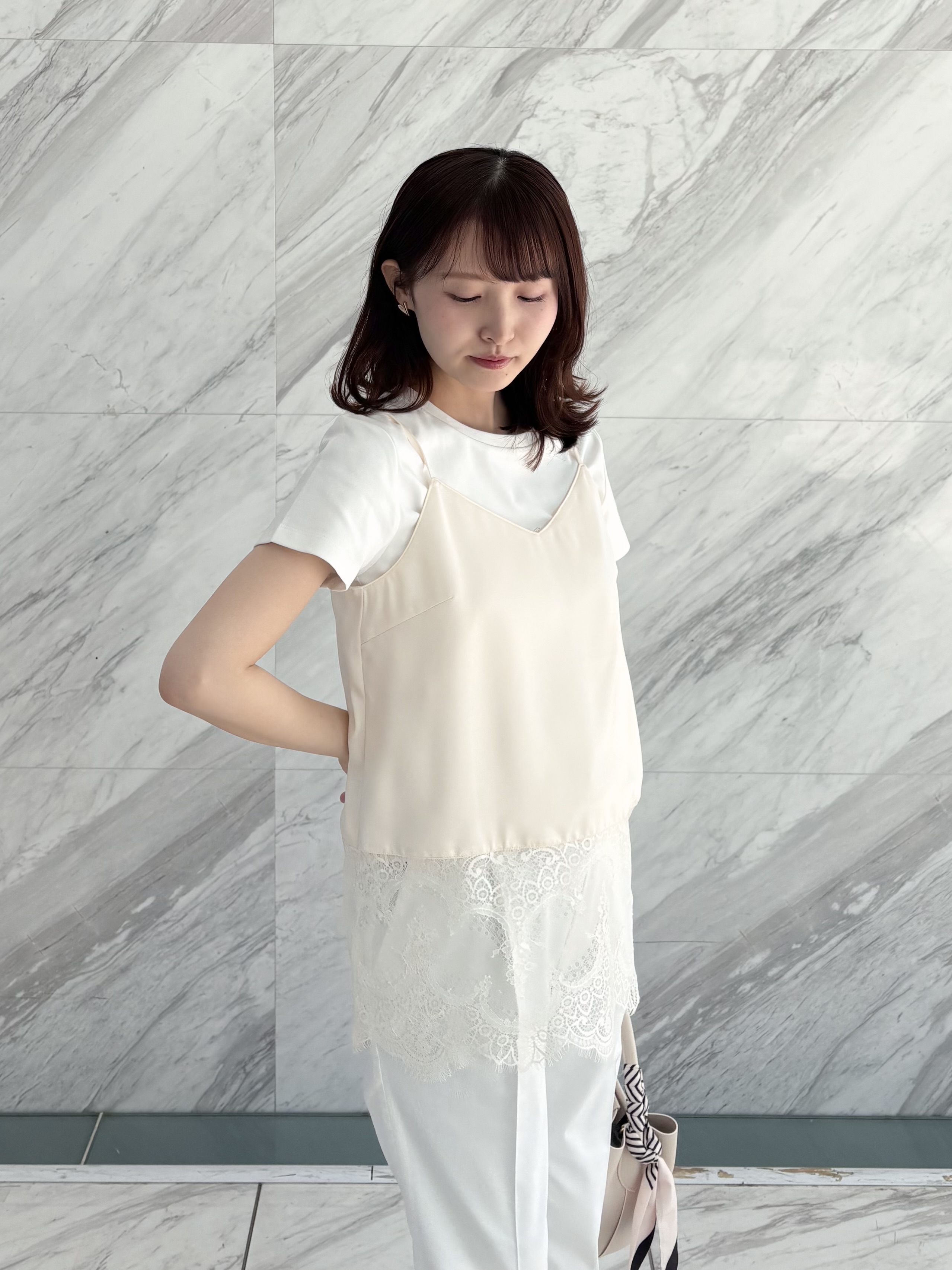 みさかさんの「index｜サテンレースキャミソール【洗濯機OK】」を使ったコーディネート