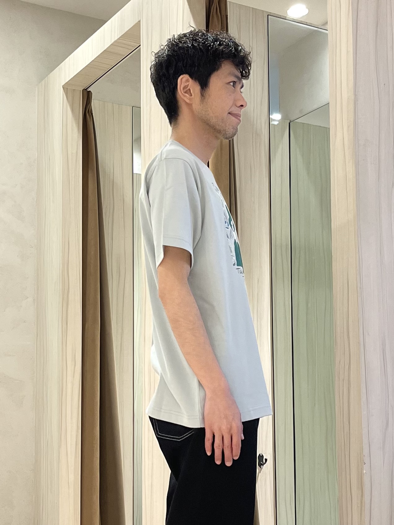 URAさんの「TAKEO KIKUCHI｜【撥水・洗える・シワになりにくい】 リランチェ（R） シャツ」を使ったコーディネート