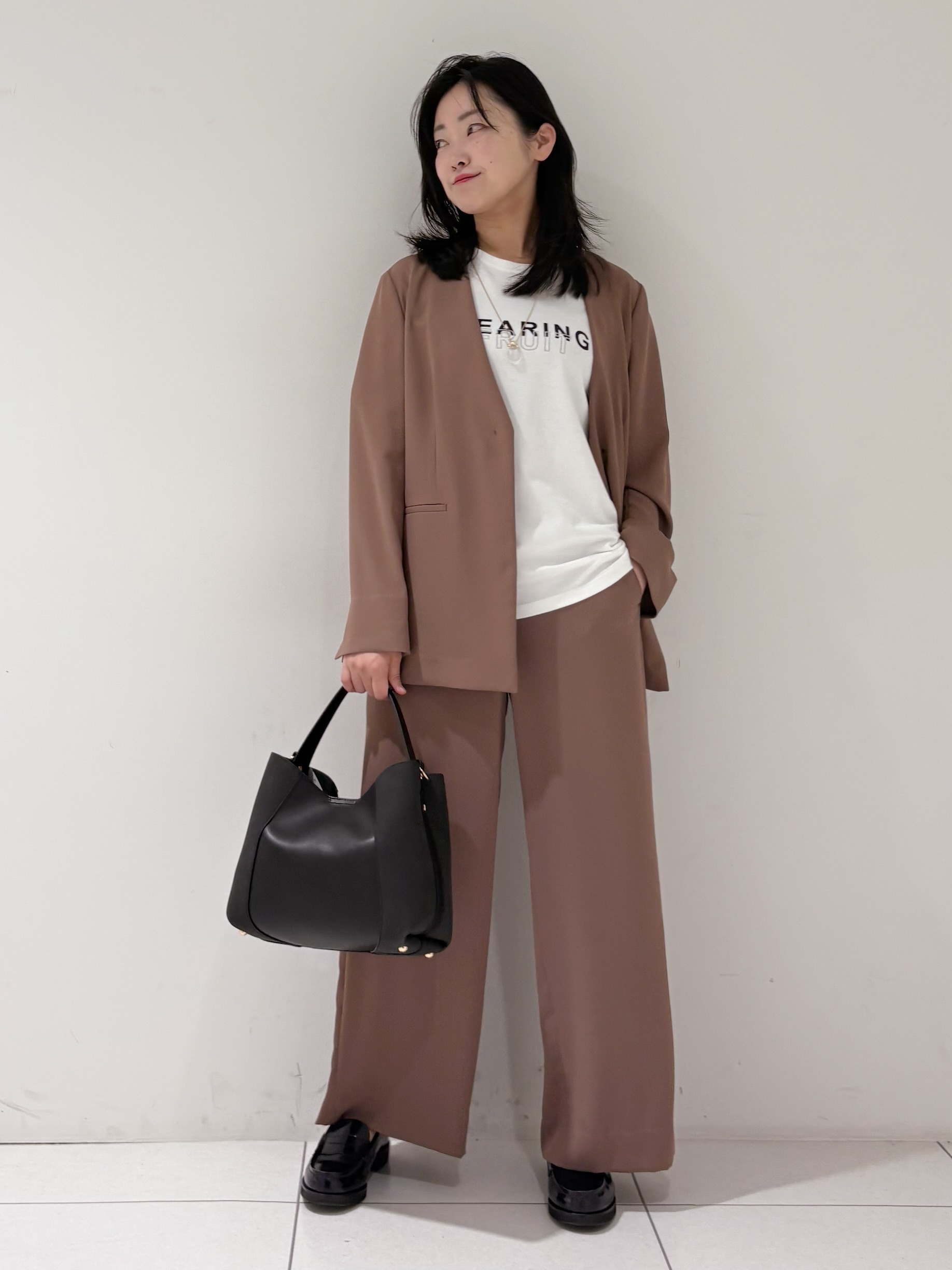 momokoさんの「INDIVI｜【接触冷感／透湿／着る日傘】ノーカラージャケット」を使ったコーディネート