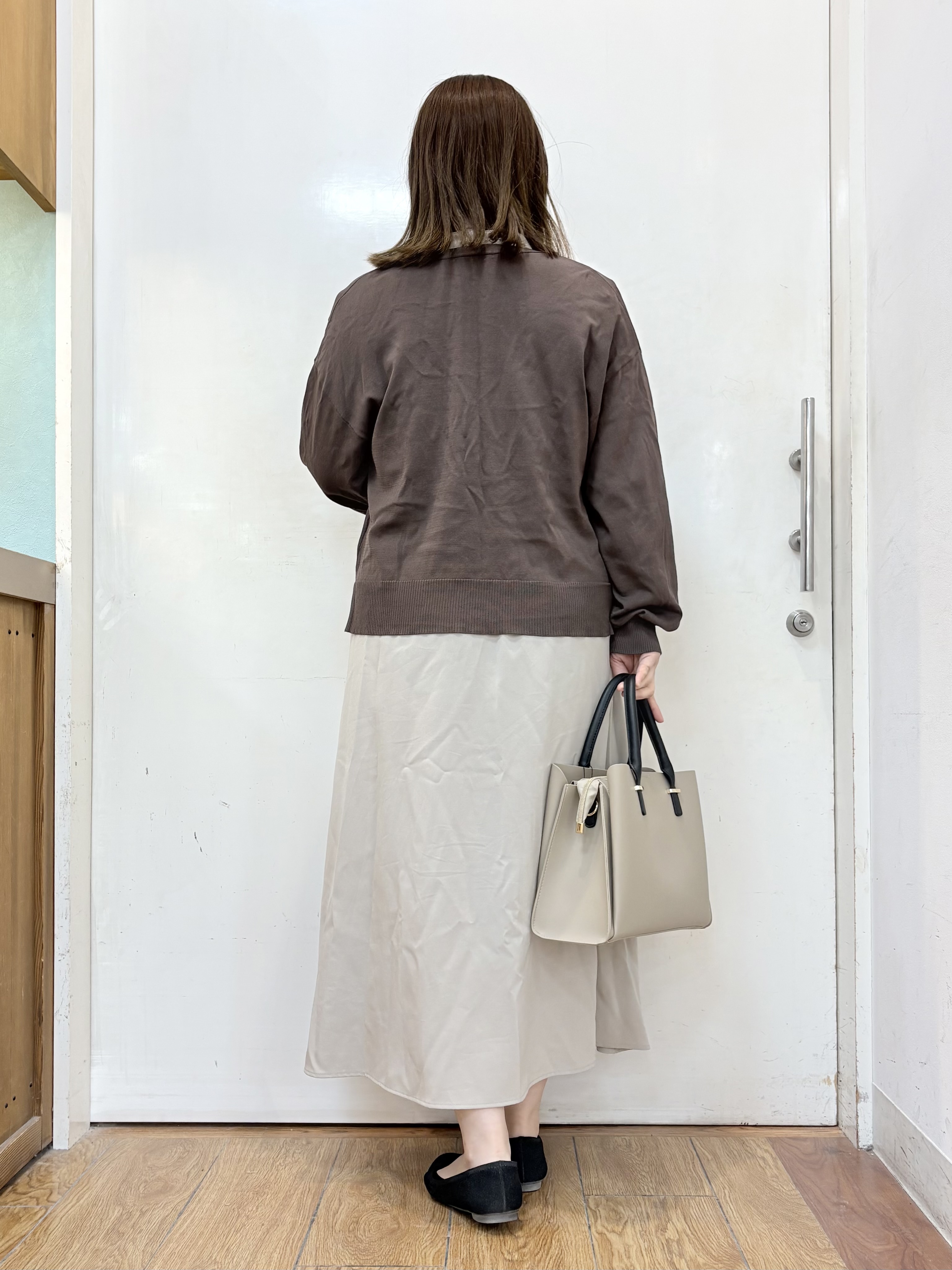 だいわさんの「SHOO･LA･RUE｜【洗濯機可/接触冷感/UV】ONOFF使える ウエストタックワンピース」を使ったコーディネート