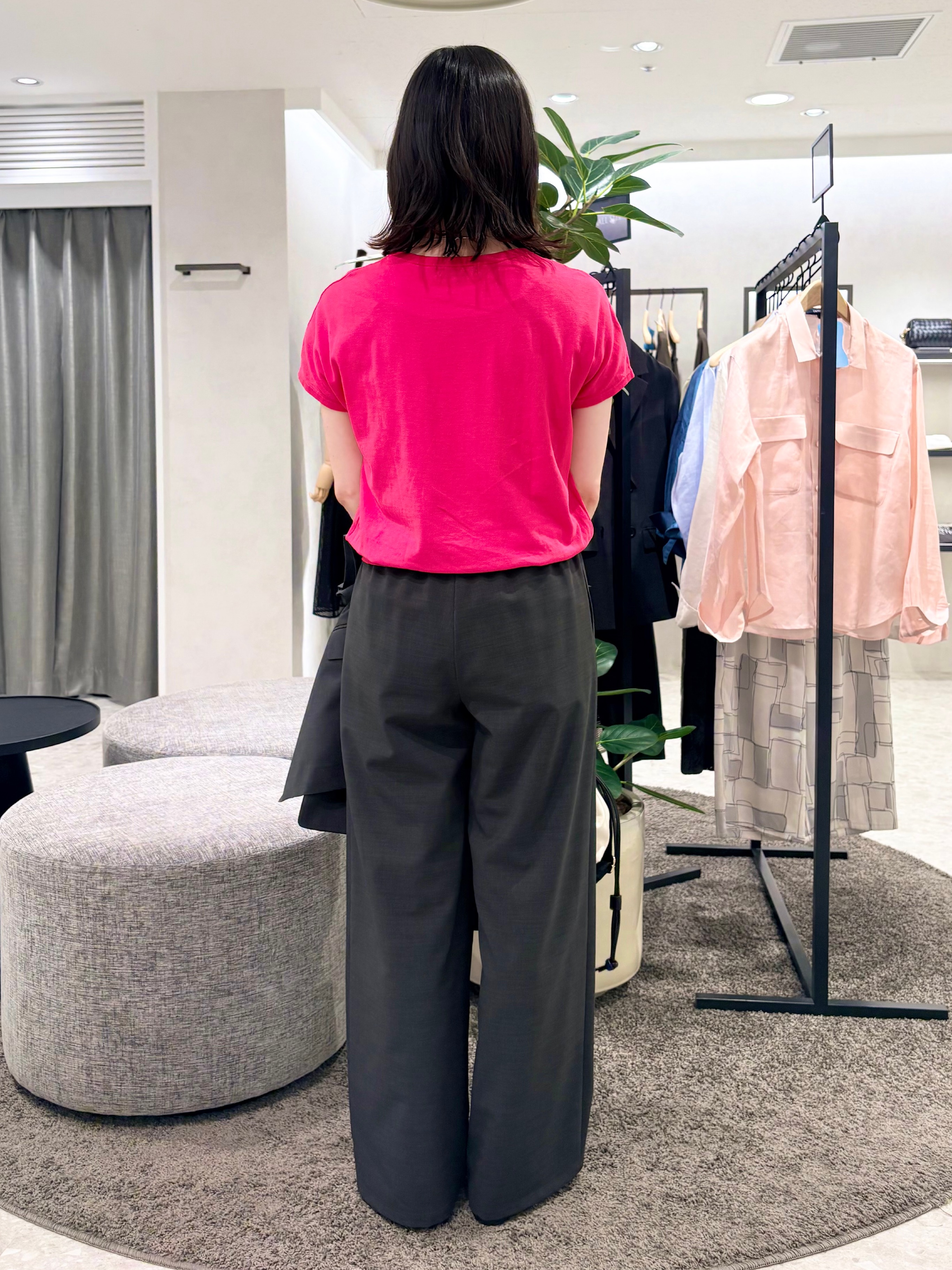 サオリさんの「UNTITLED｜【シワになりにくい/セットアップ可/接触冷感】ハーフスリーブジャケット」を使ったコーディネート