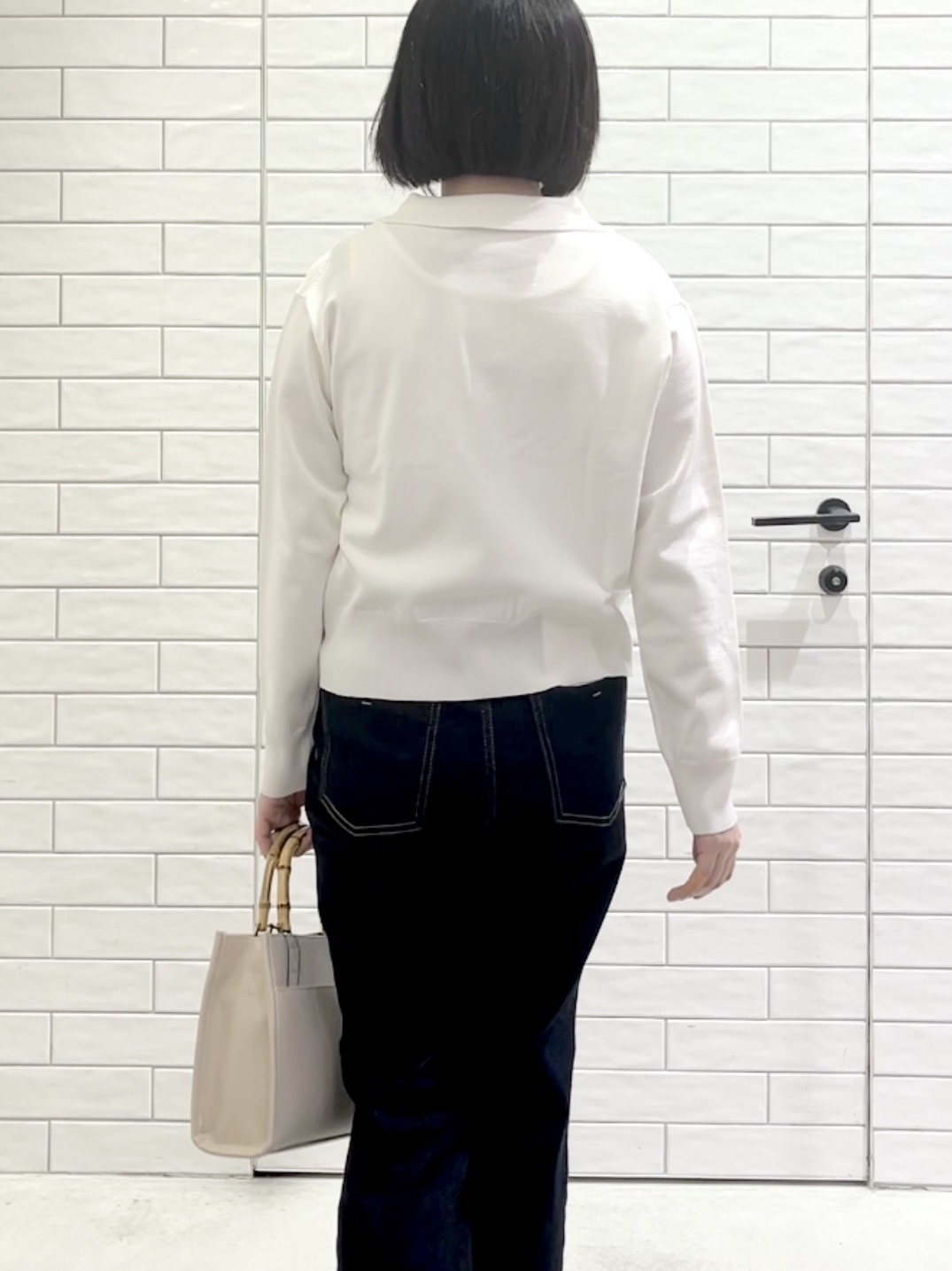 しおりさんの「OPAQUE.CLIP｜ポロ衿ニットカーディガン【洗濯機OK】」を使ったコーディネート