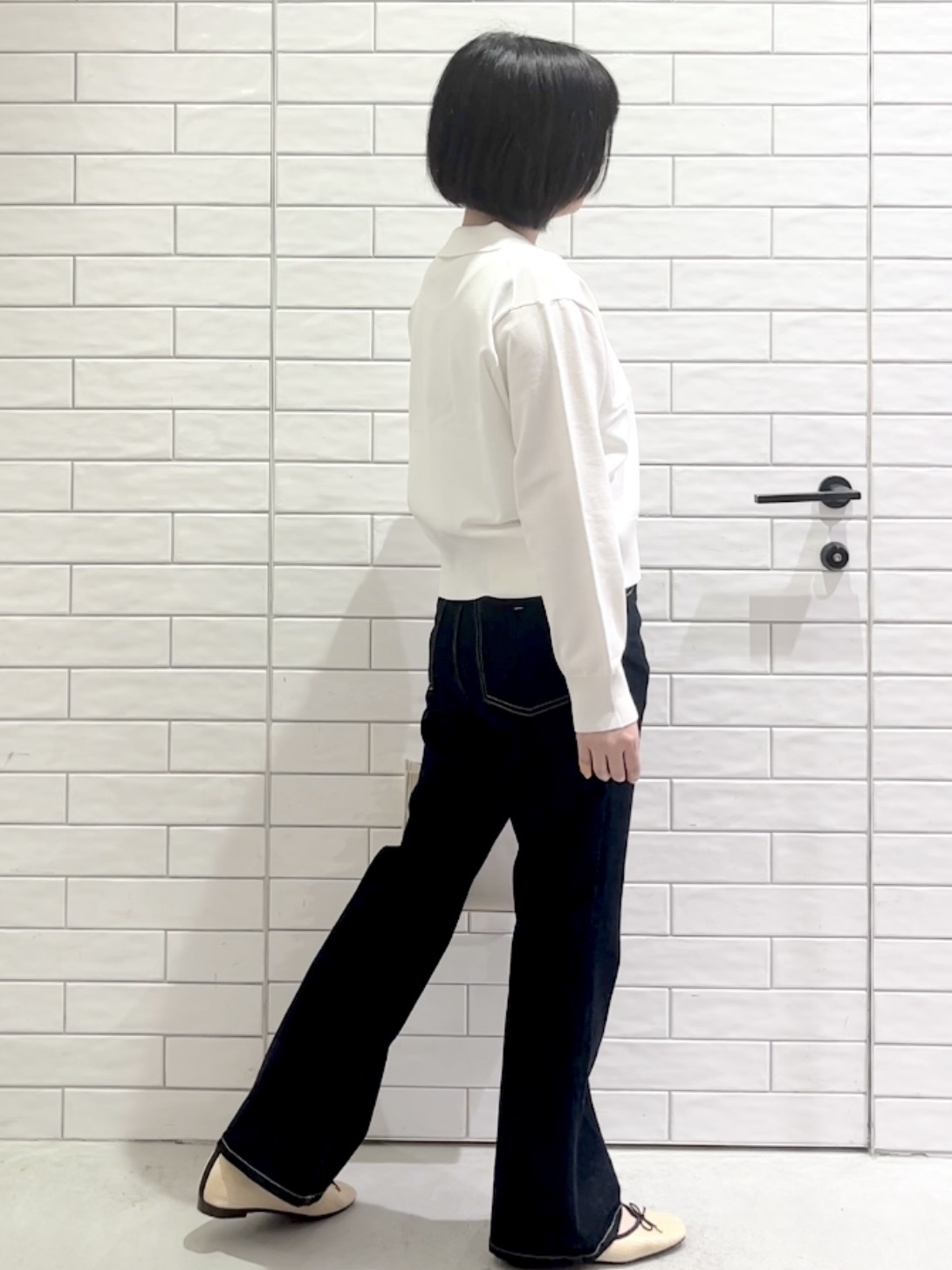 しおりさんの「OPAQUE.CLIP｜ポロ衿ニットカーディガン【洗濯機OK】」を使ったコーディネート