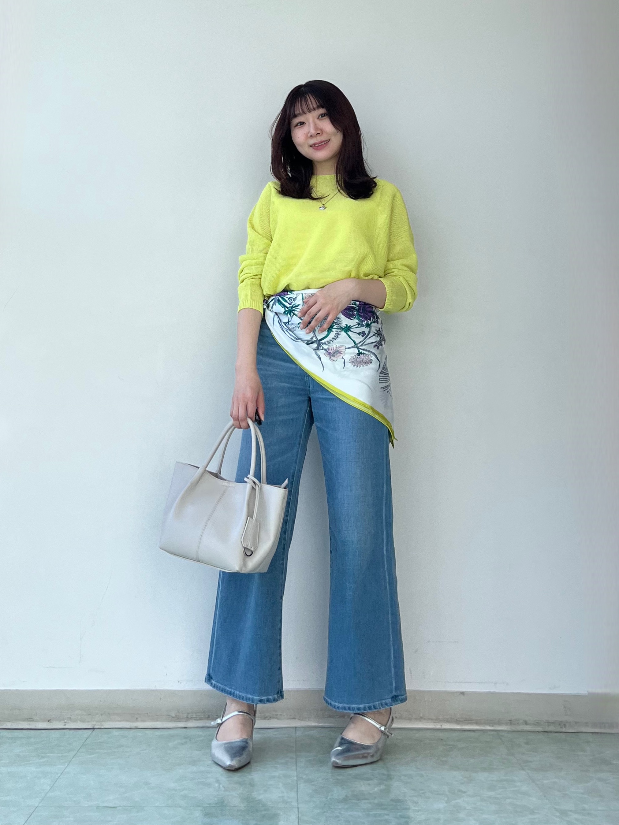KAHOさんの「UNTITLED｜【8色展開/程よい透け感】ドライタッチボートネックニット」を使ったコーディネート