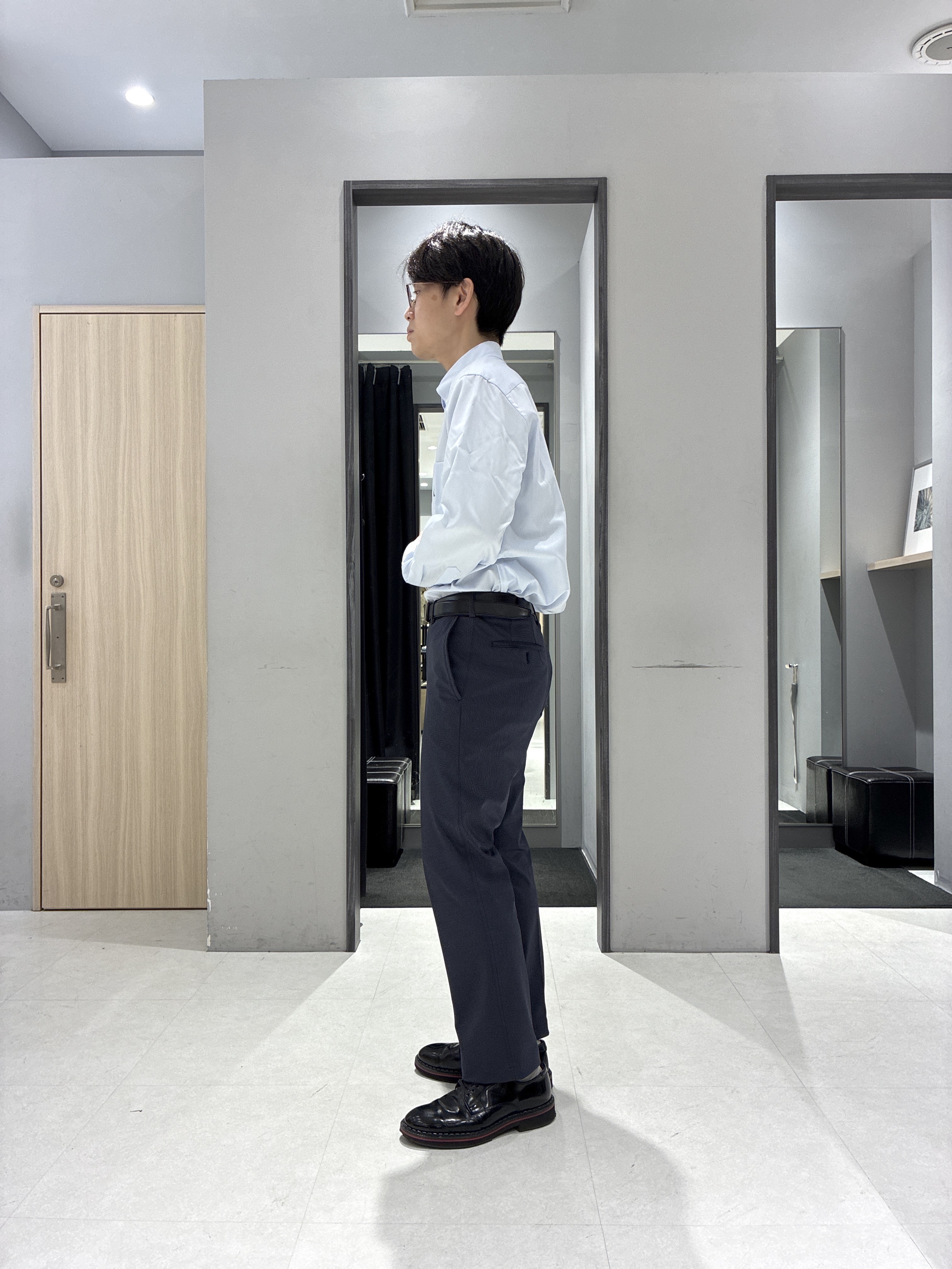 わいずみさんの「TAKEO KIKUCHI｜【360&deg;ストレッチ／軽量】None Of Stress ライト ジャケット（セットアップ対応）」を使ったコーディネート