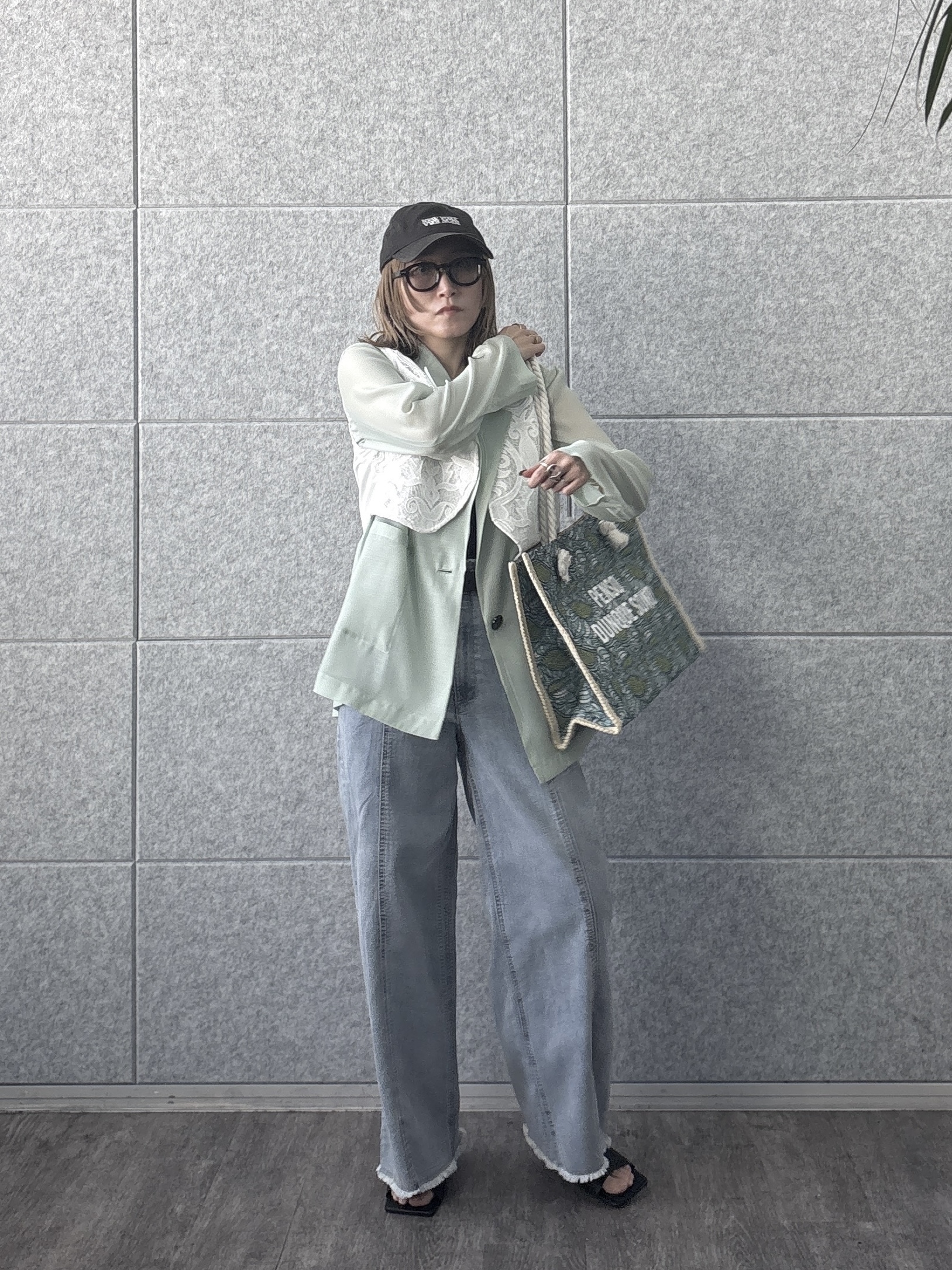 kotakiさんの「INDIVI｜【接触冷感/通気性】シアーシャツジャケット」を使ったコーディネート