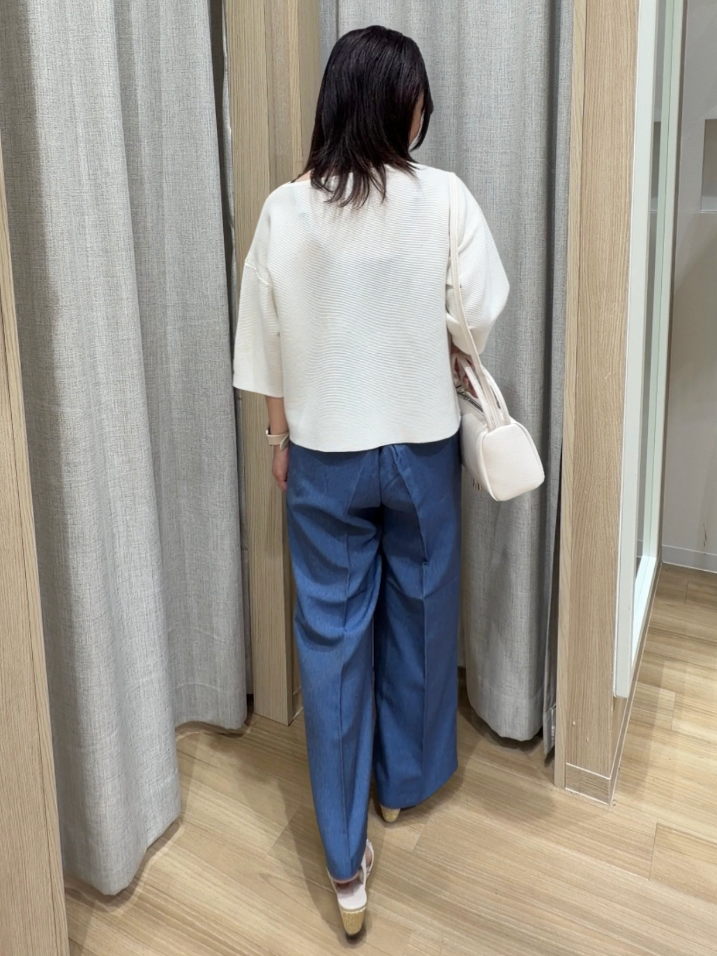 Fumikaさんの「grove｜【貴島明日香さん着用・洗える】麻調ノーカラーブルゾン」を使ったコーディネート