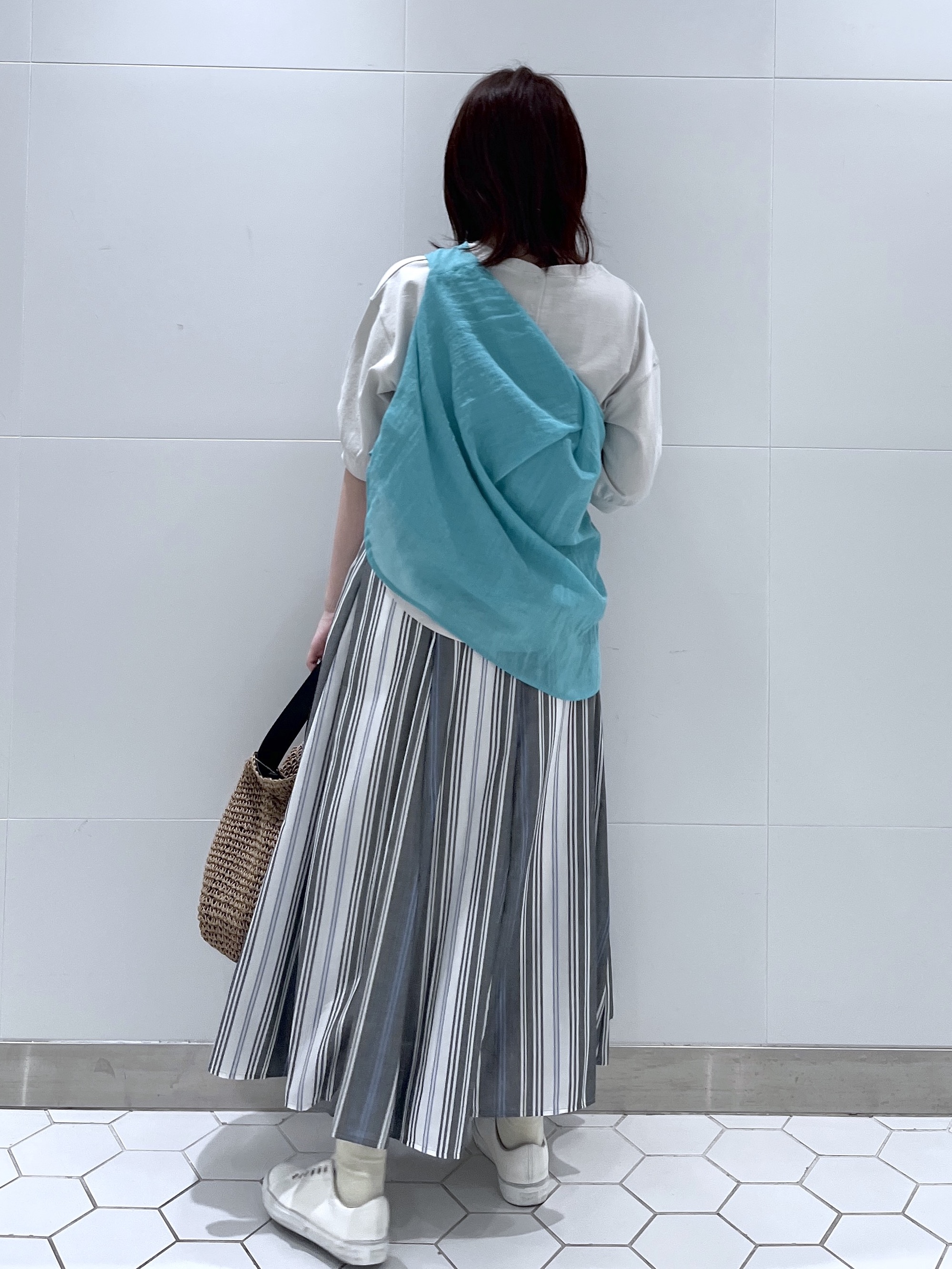 Makinoさんの「Dessin｜【360度可愛い】バックヘンリーカットソー5分袖」を使ったコーディネート