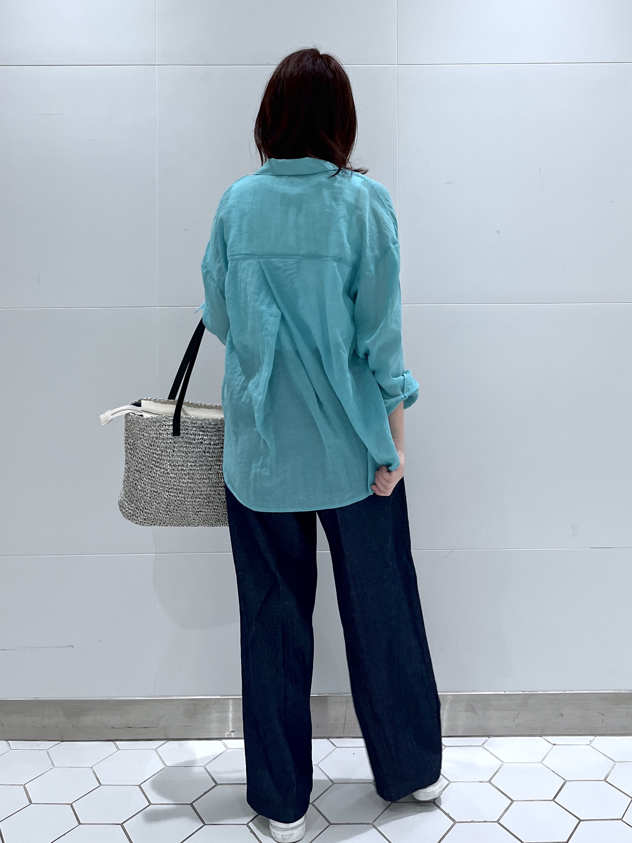 Makinoさんの「Dessin｜【洗える】シアーカラーシャツ」を使ったコーディネート