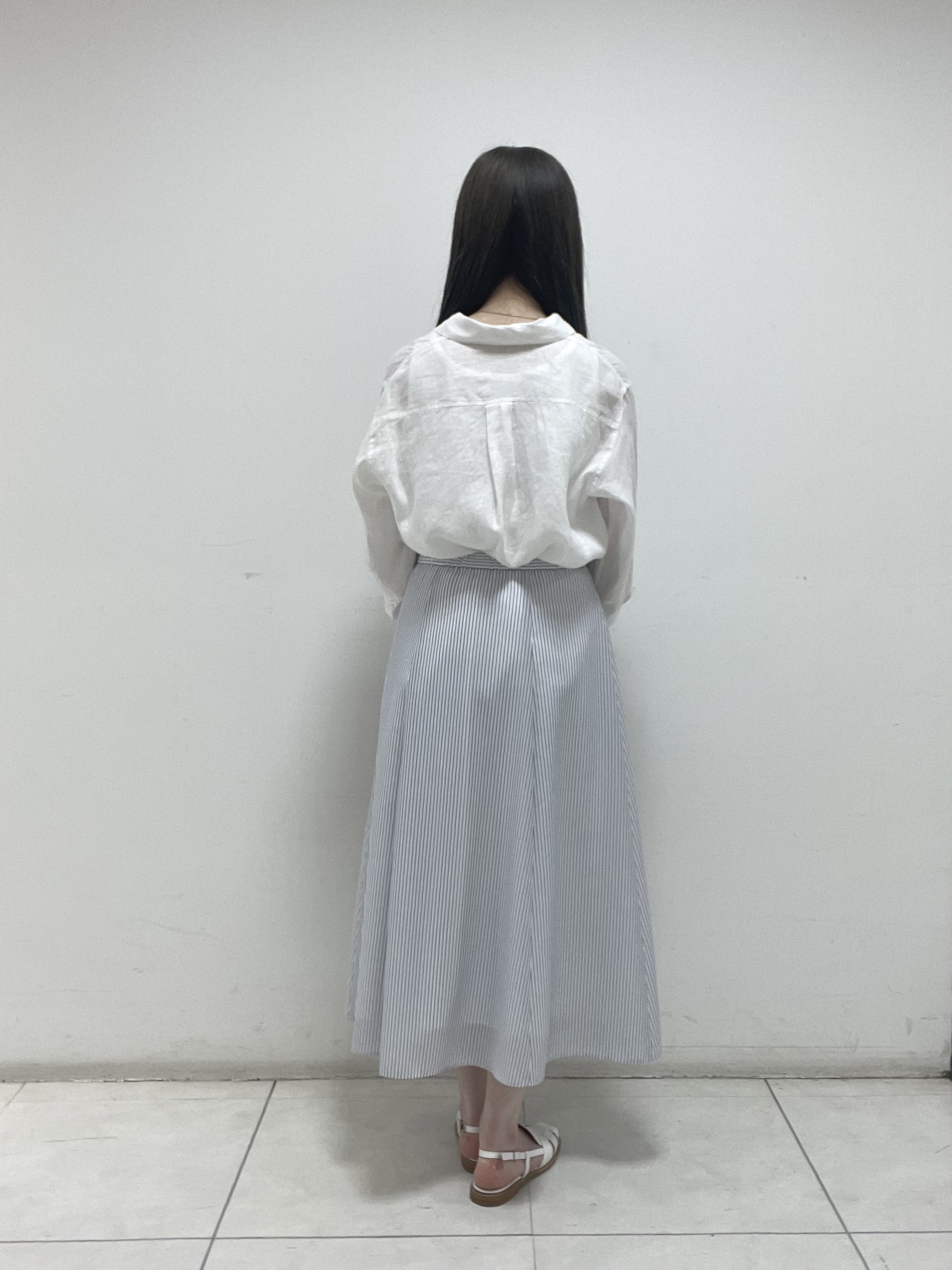mさんの「INDIVI｜【接触冷感／2WAY】カシュクールリネンシャツ」を使ったコーディネート