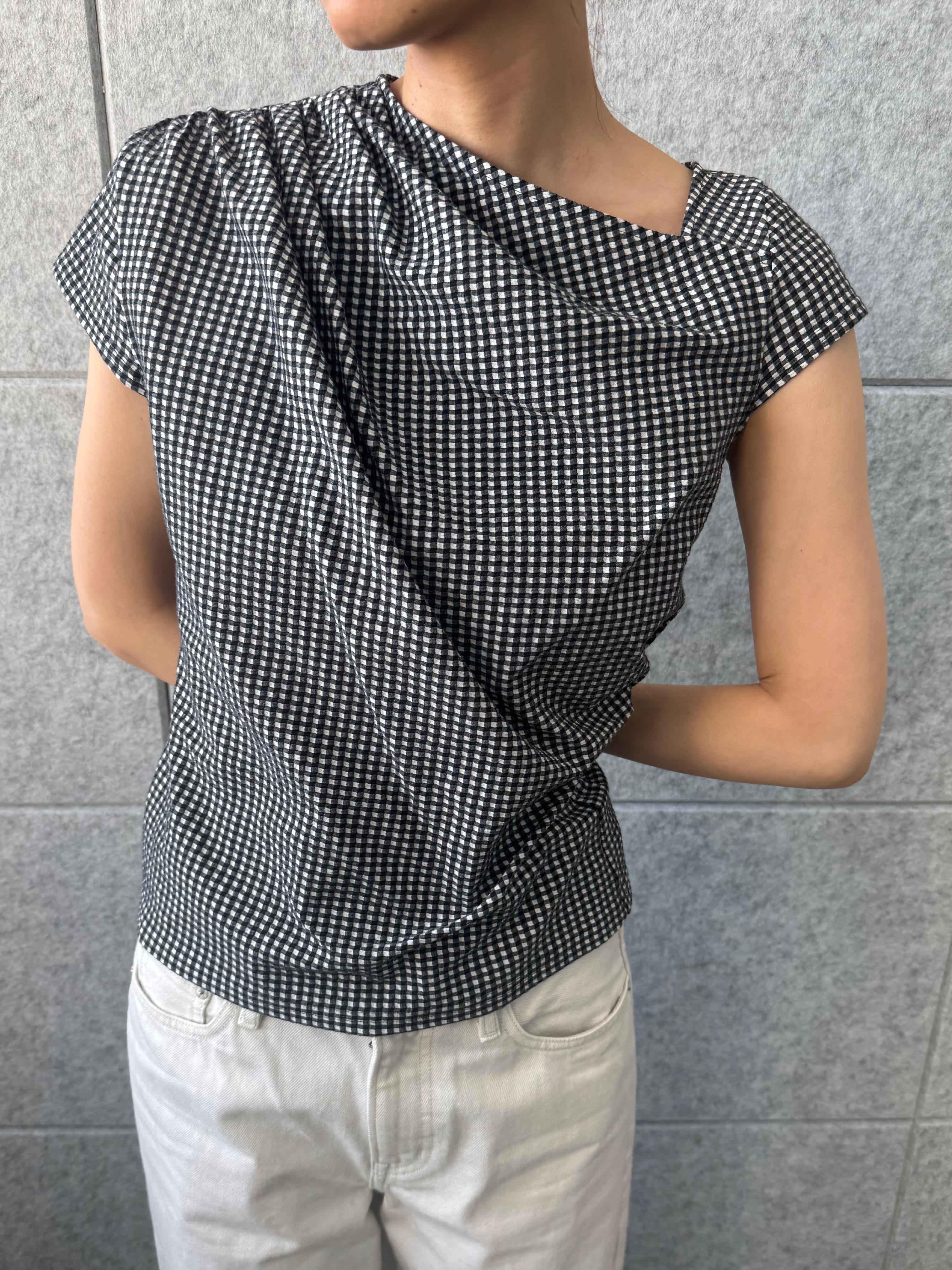 designer yukaさんの「CODE A｜gingham edge tops」を使ったコーディネート