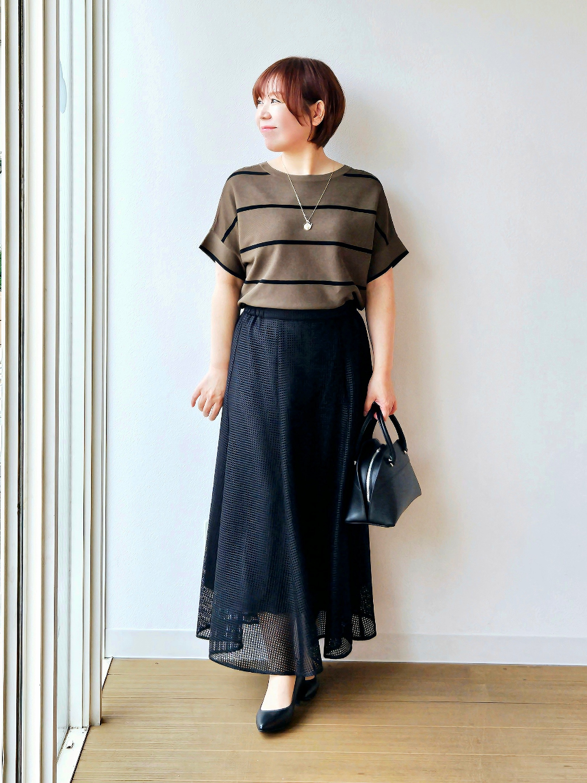 やじまさんの「UNTITLED｜【11色展開/体型カバー】前後2WAYフレンチスリーブニット」を使ったコーディネート