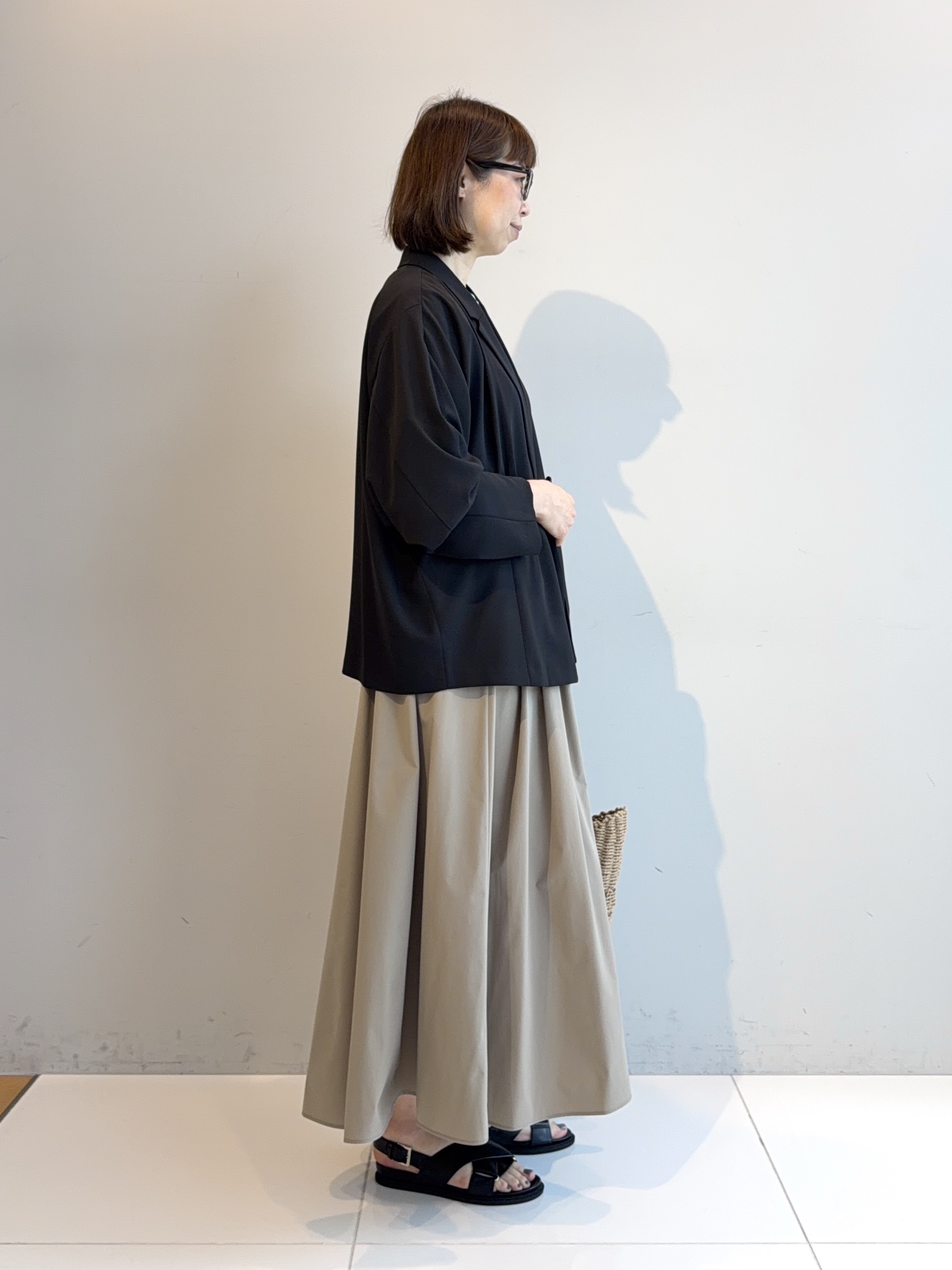 murayamaさんの「INDIVI｜【接触冷感／透湿／着る日傘】ドルマンダブルジャケット」を使ったコーディネート